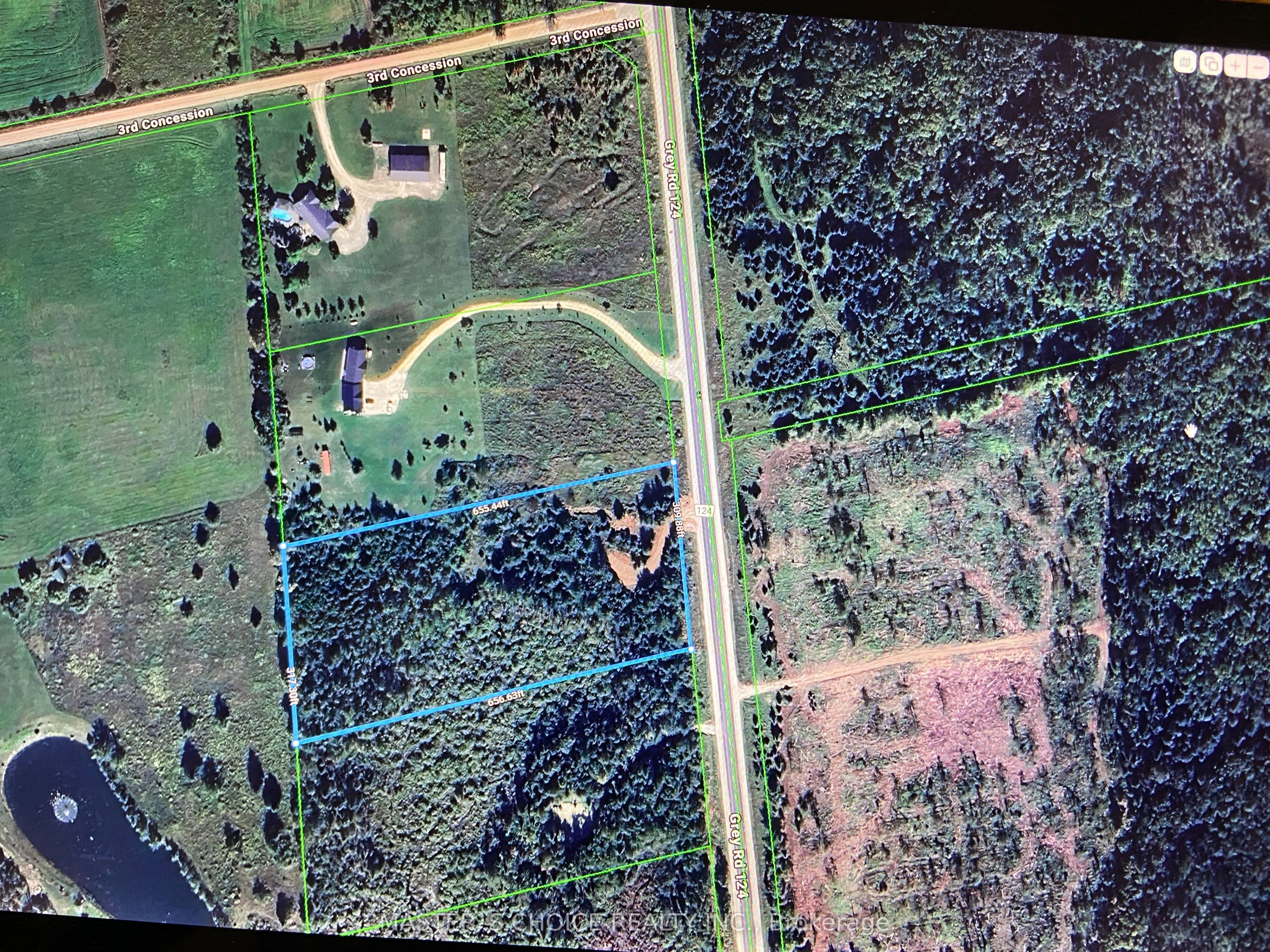 793560 124 Grey Highlands Road Property Photo 4