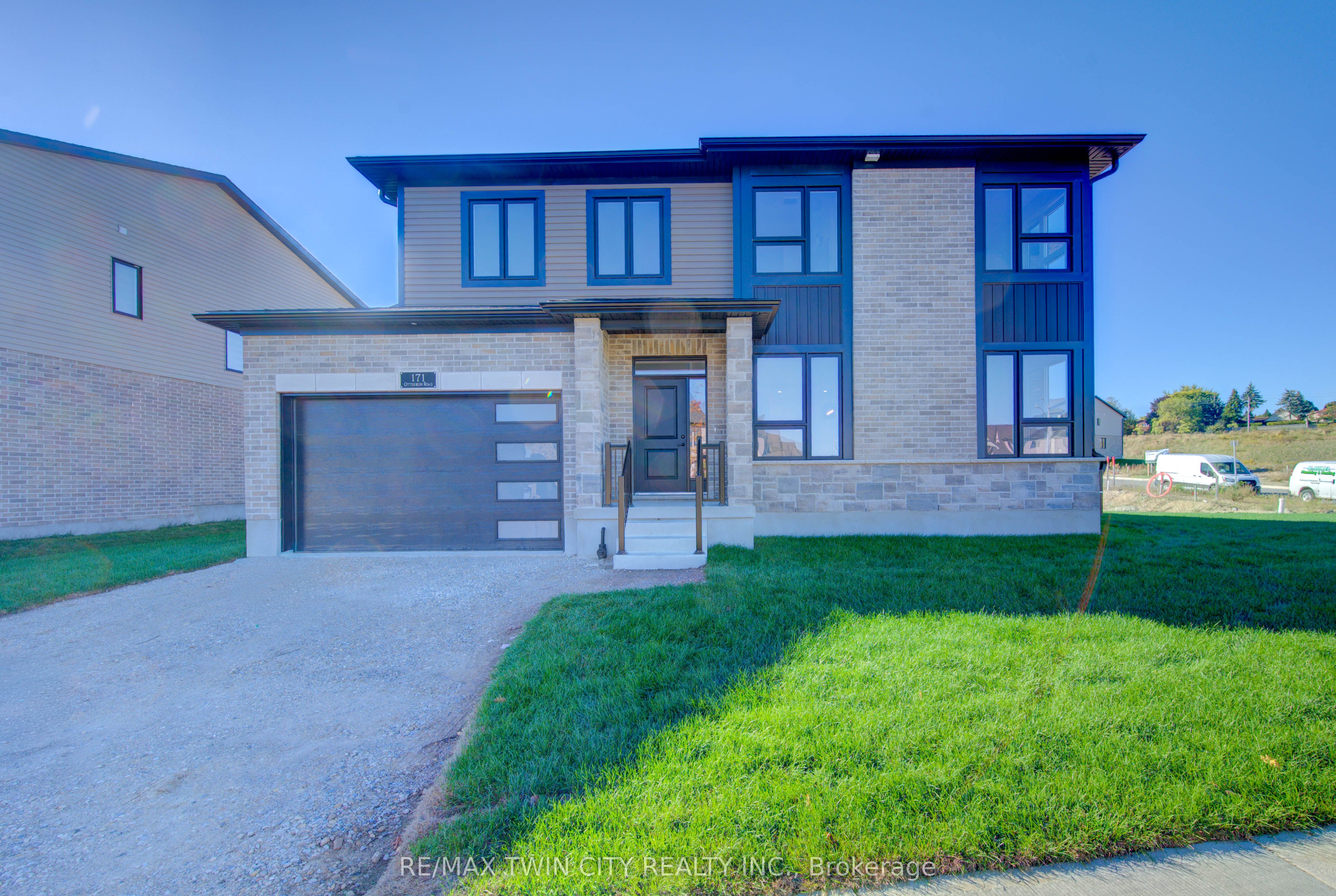 171 Otterbein Road Property Photo 1