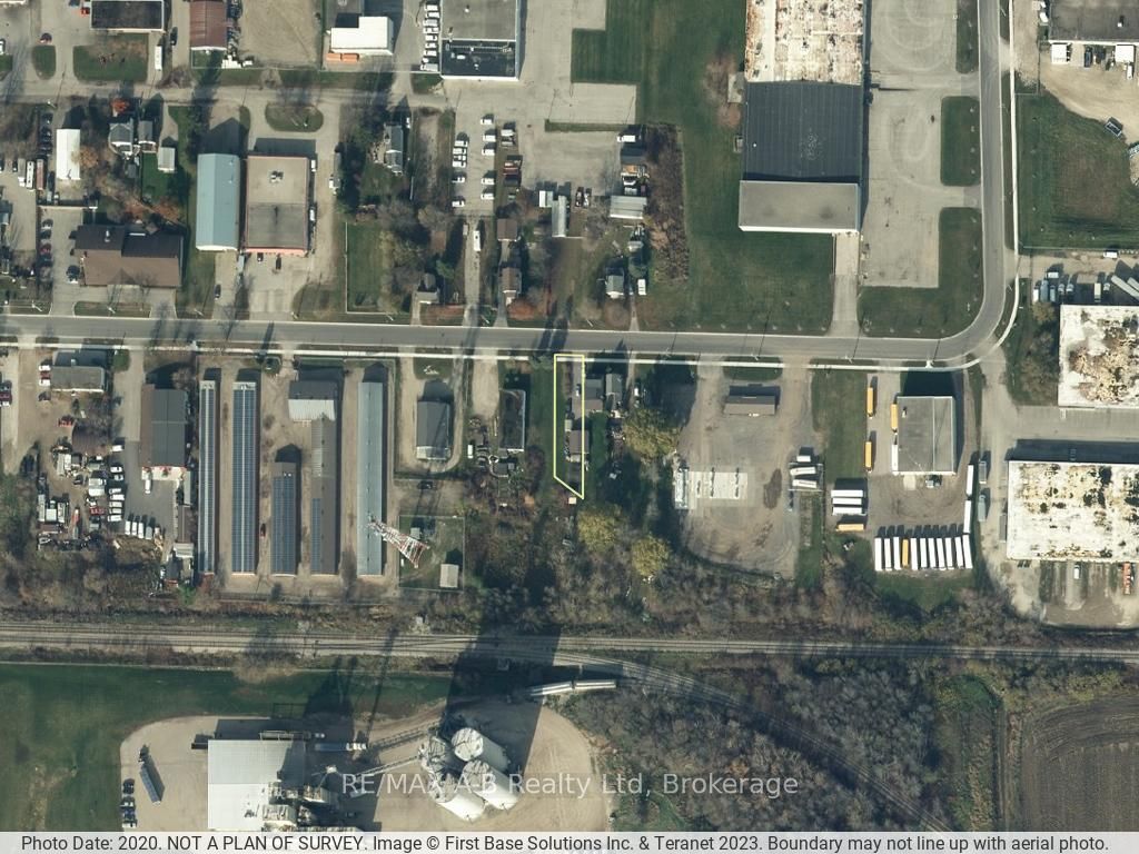 169 Frederick St Property Photo 2