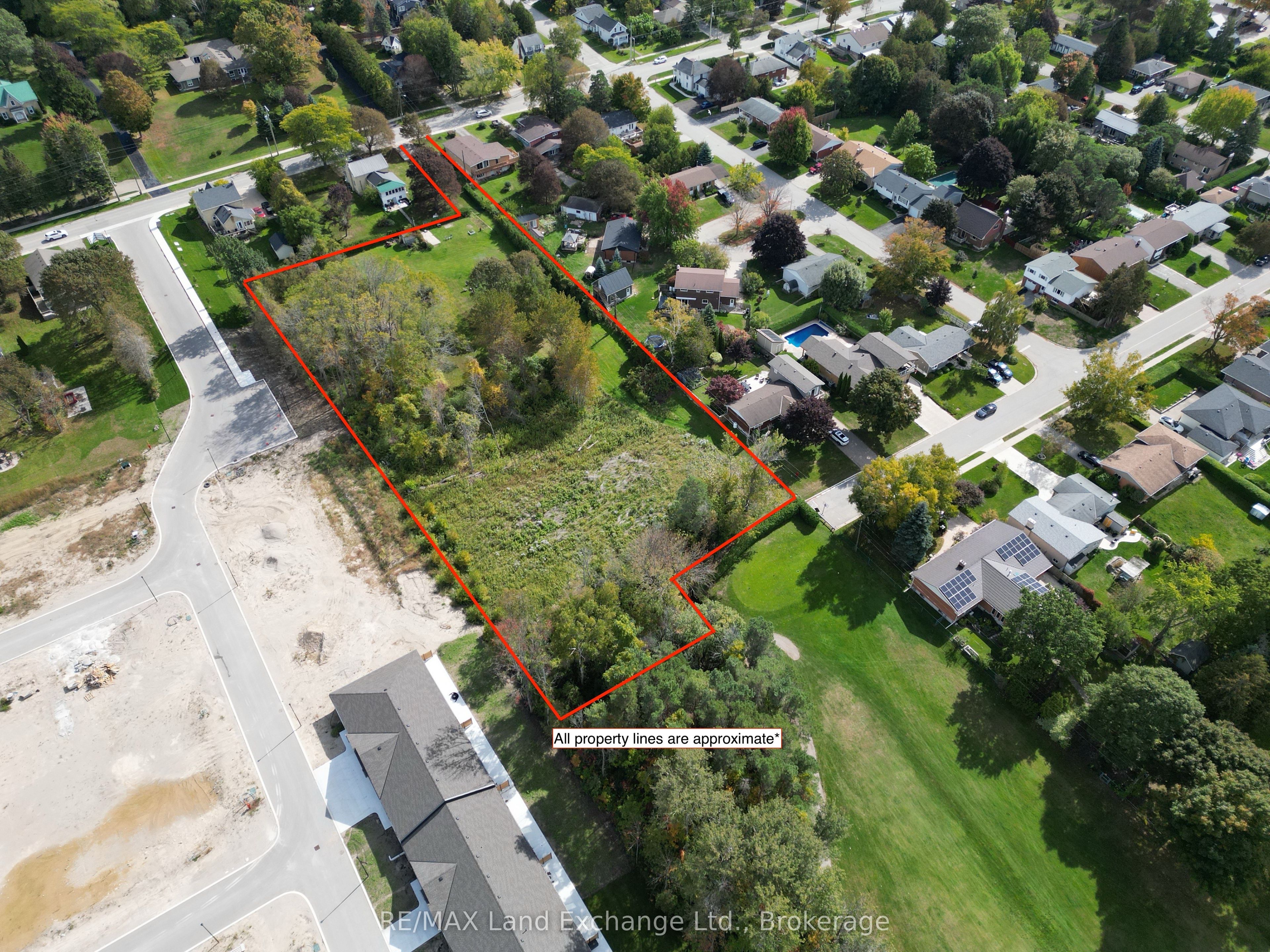 1178 Queen Street N Property Photo 1