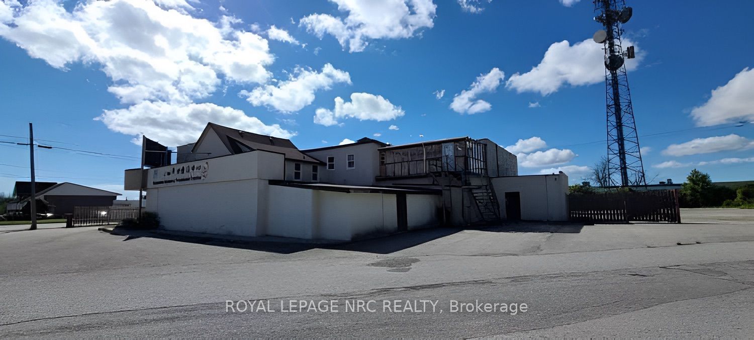 544 Garrison Rd Property Photo 3