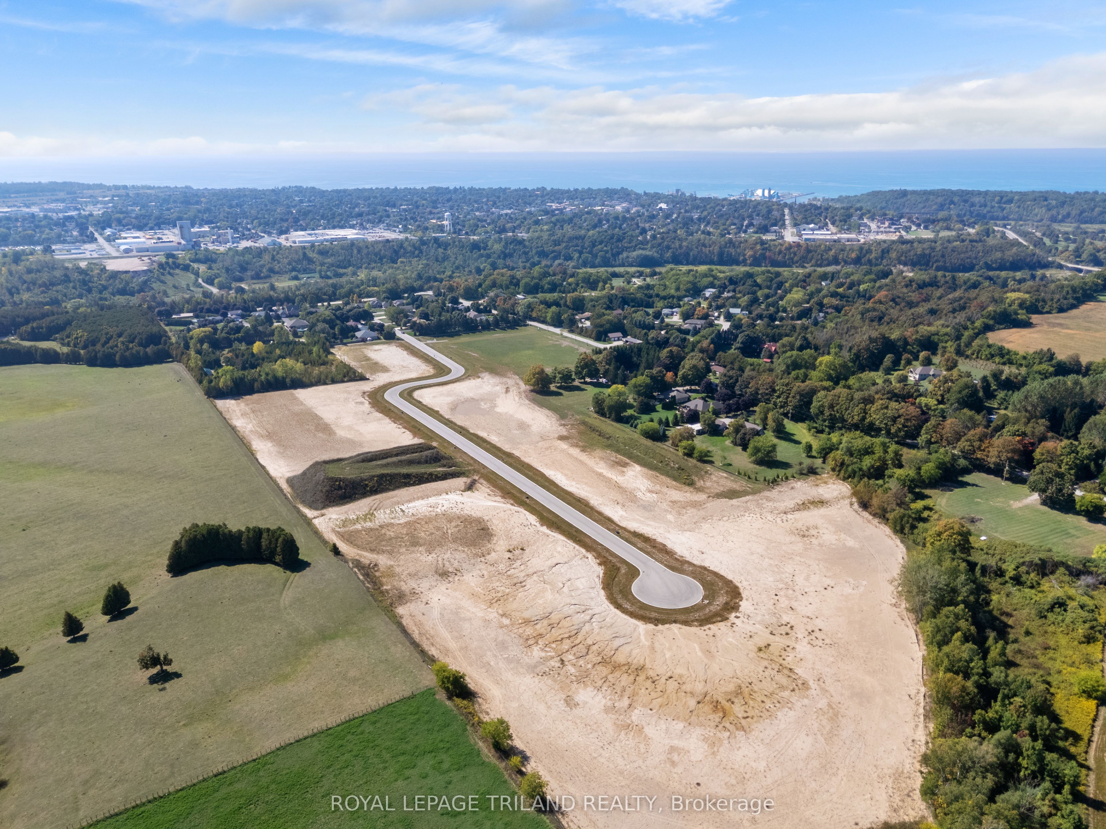 81326 (lot 25) Westmount Line Property Photo 3
