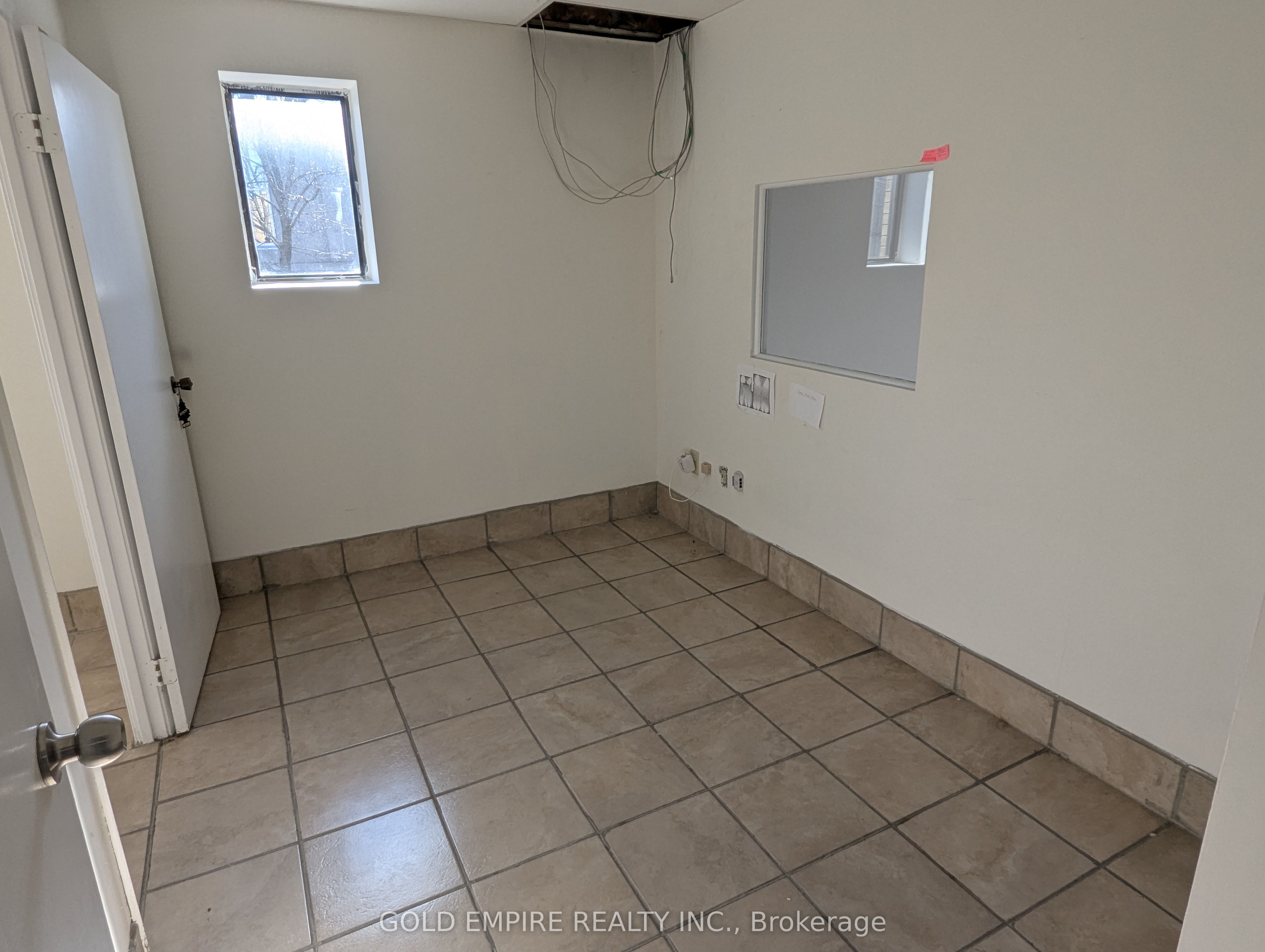 41 Mondamin Street #8 Property Photo 11