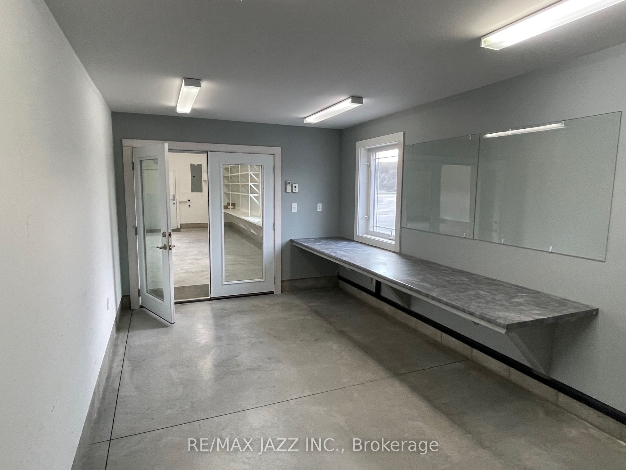 11 Wychwood Crescent 1 Property Photo 6