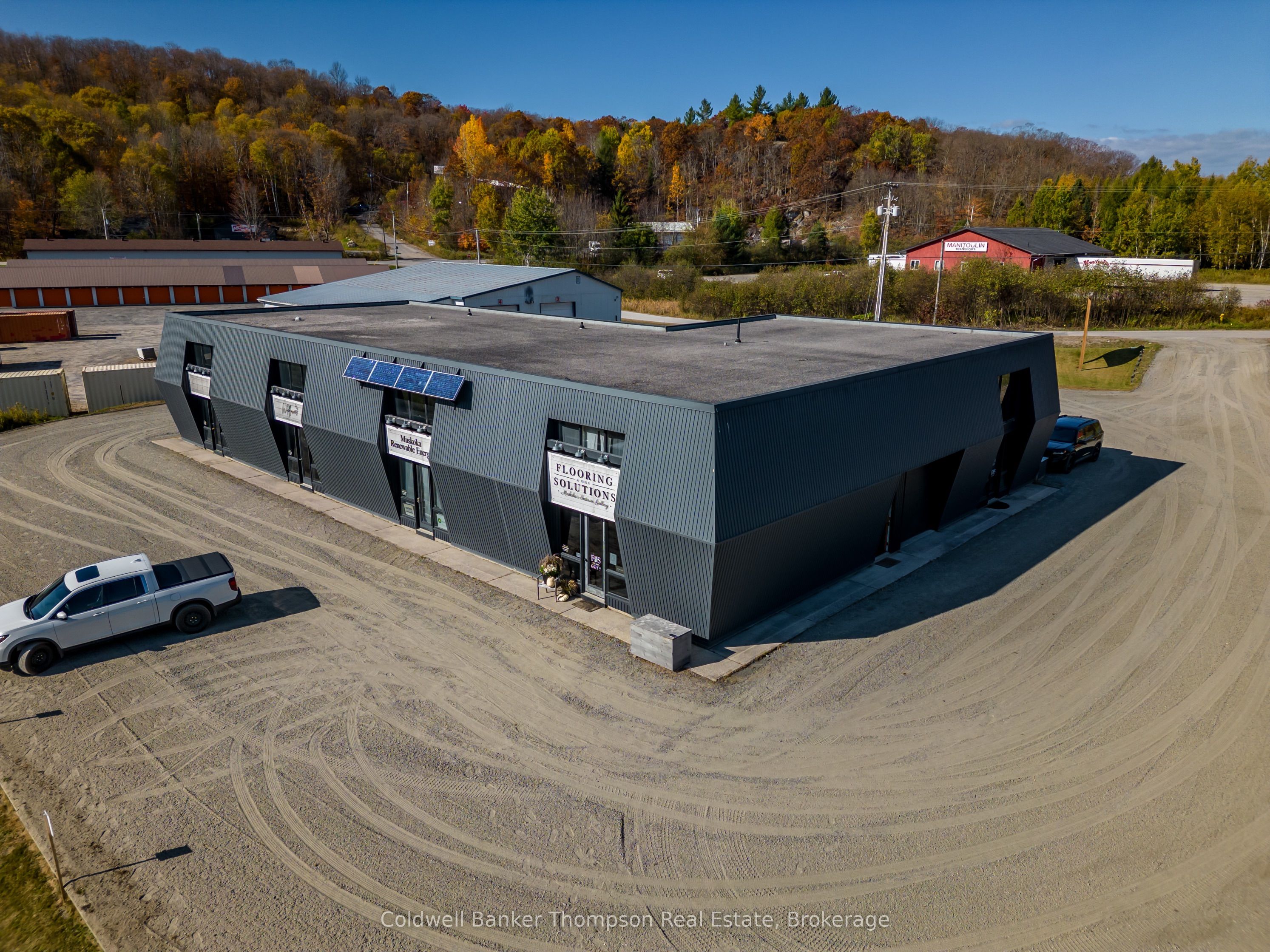 112 Lindgren Road W Property Photo 1