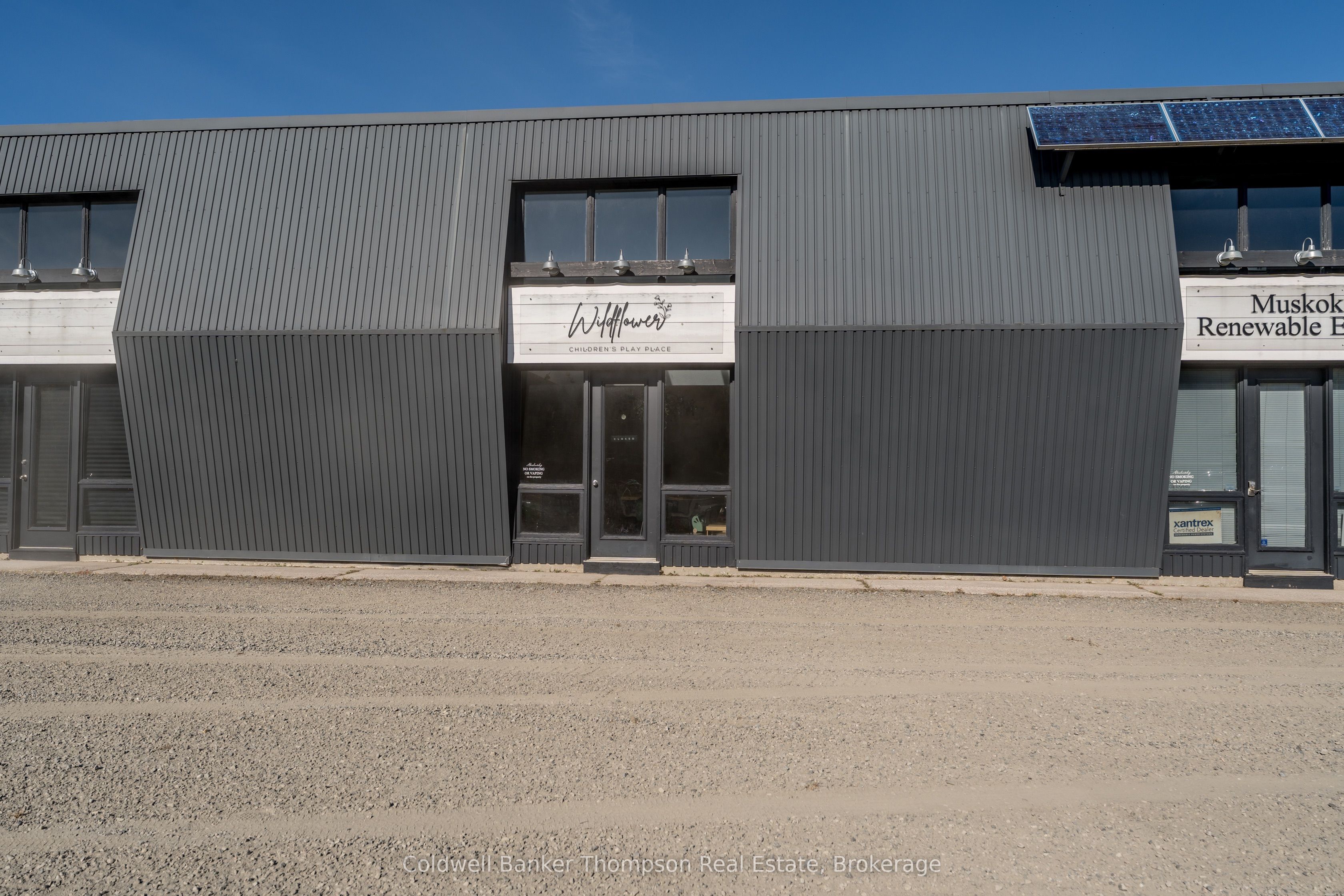 112 Lindgren Road W Property Photo 25