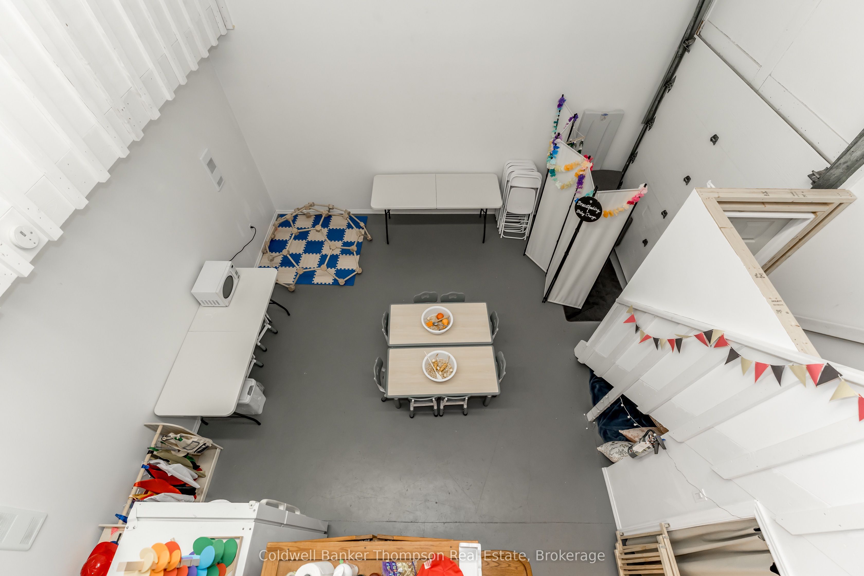 112 Lindgren Road W Property Photo 34