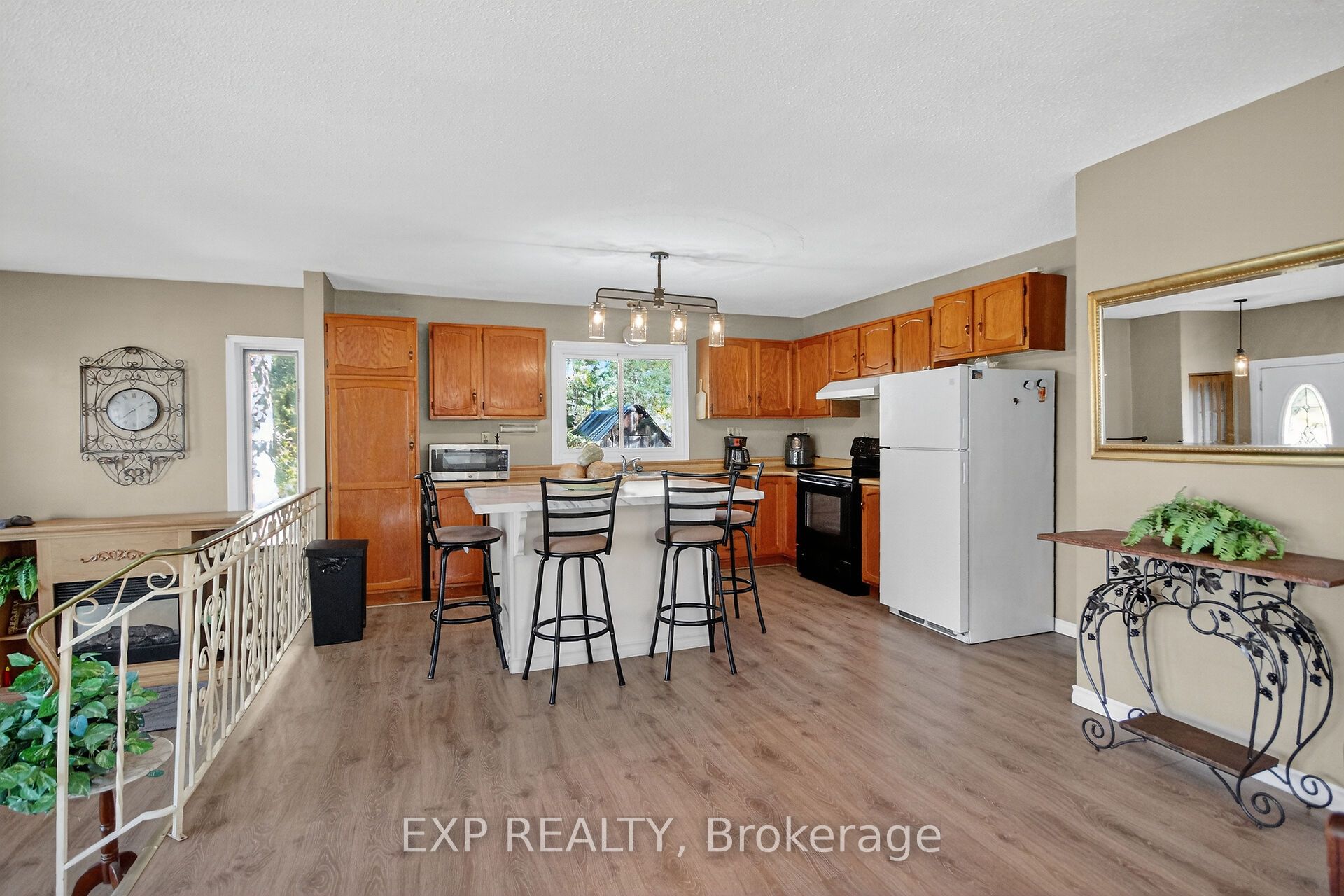 96 Constance Lake Road Property Photo 11