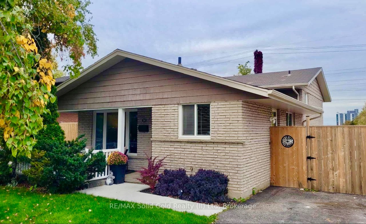 34 Dunsmere Court Property Photo 1