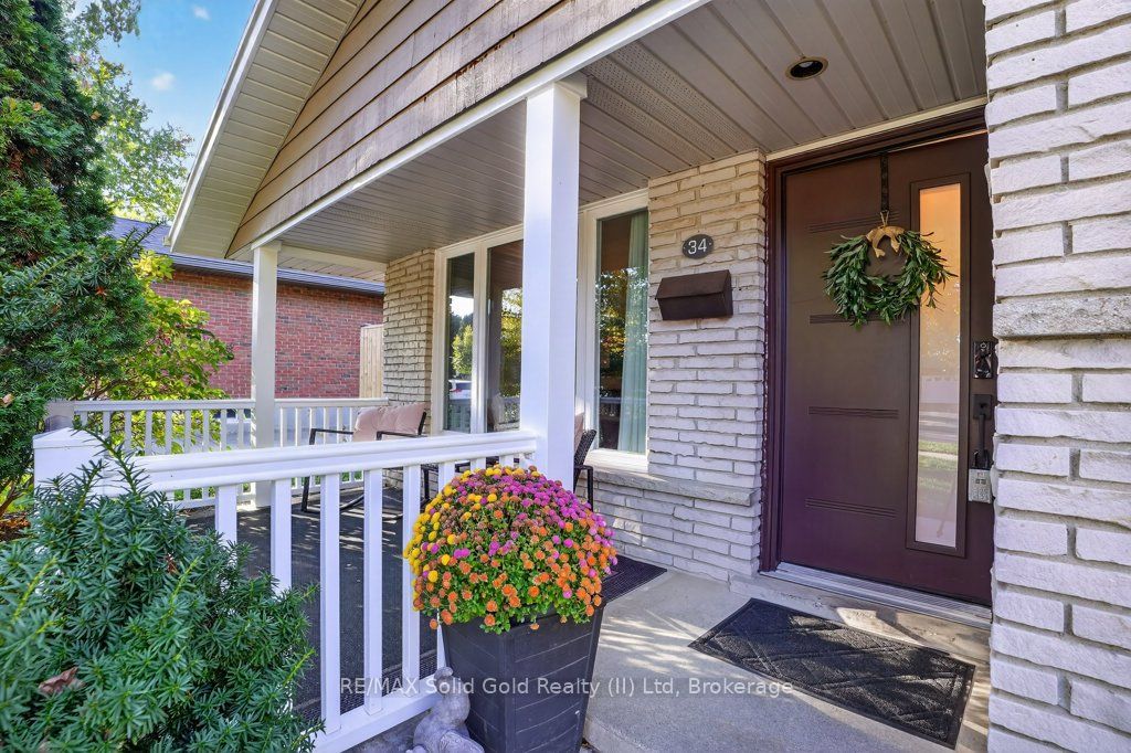 34 Dunsmere Court Property Photo 3