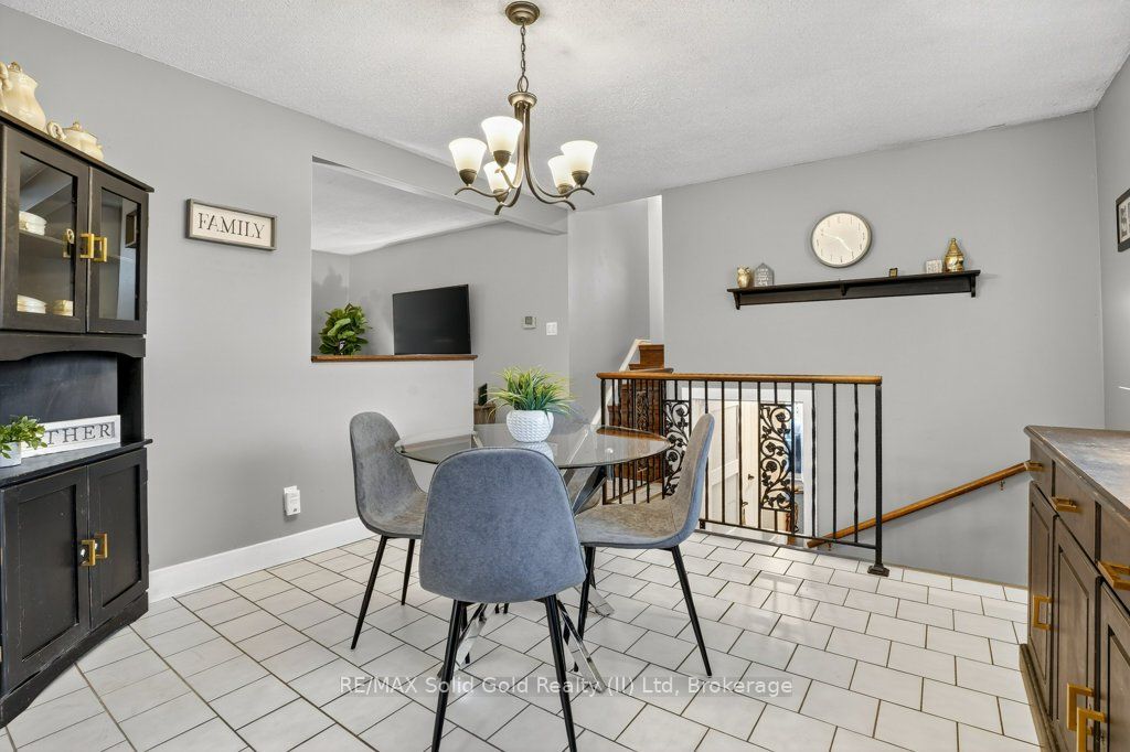 34 Dunsmere Court Property Photo 6