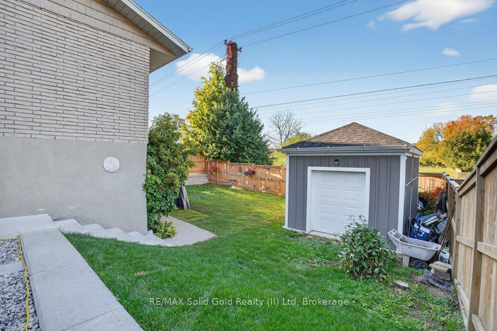 34 Dunsmere Court Property Photo 28