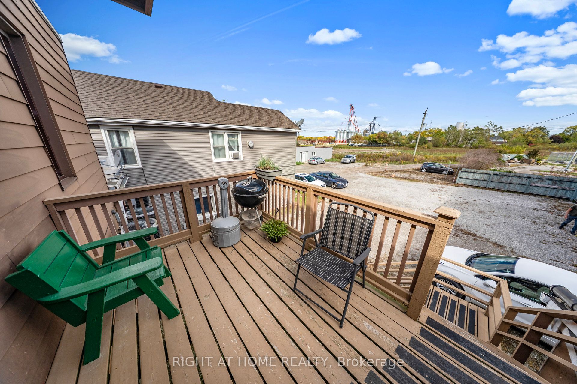 28-30 King Street W Property Photo 22