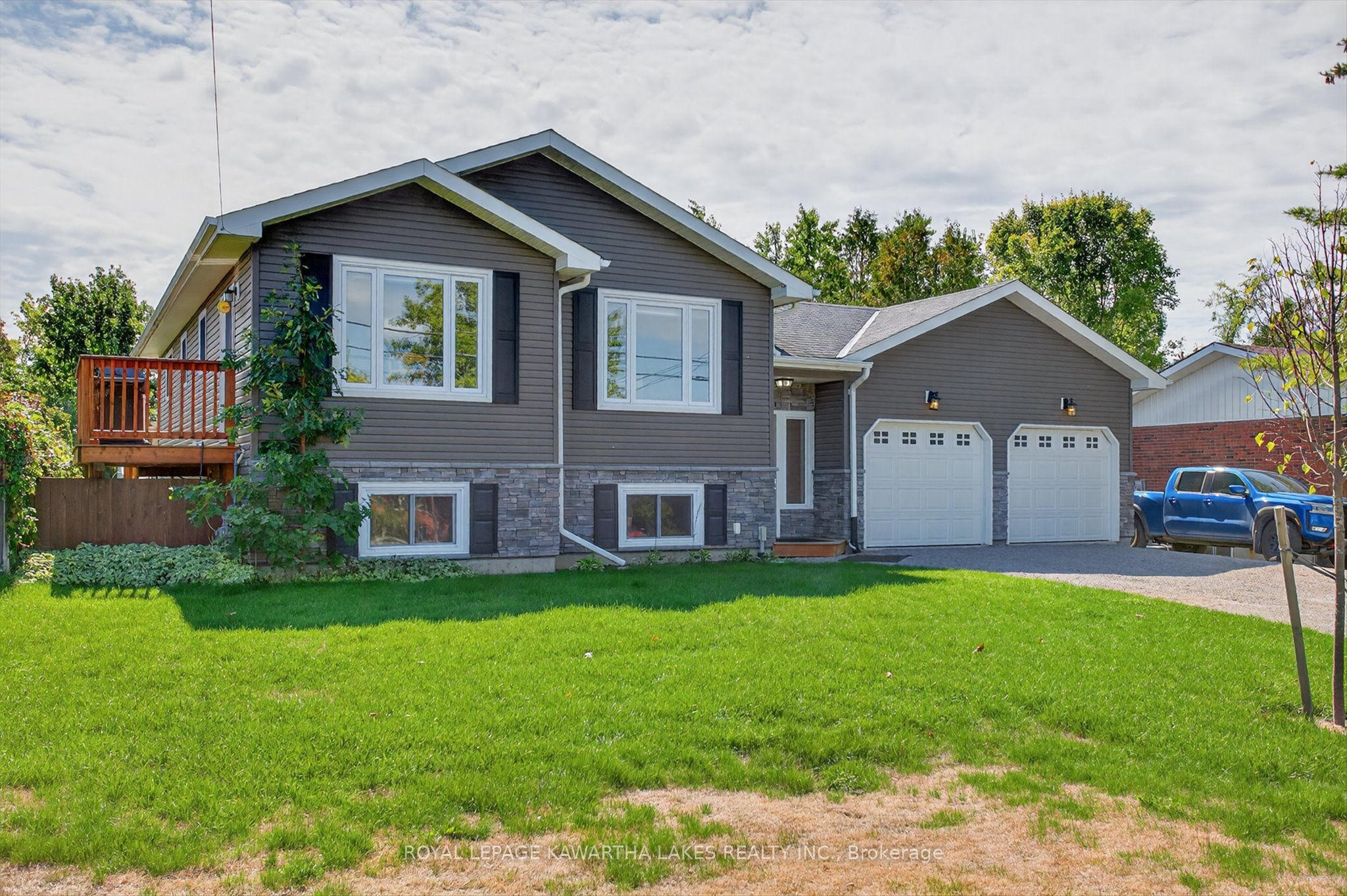 21 Hillside Drive Property Photo 1