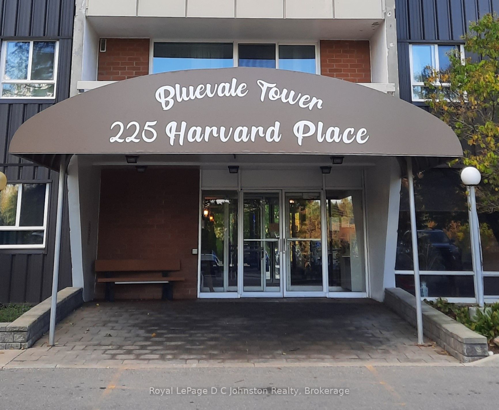 225 Harvard Place 806 Property Photo 1