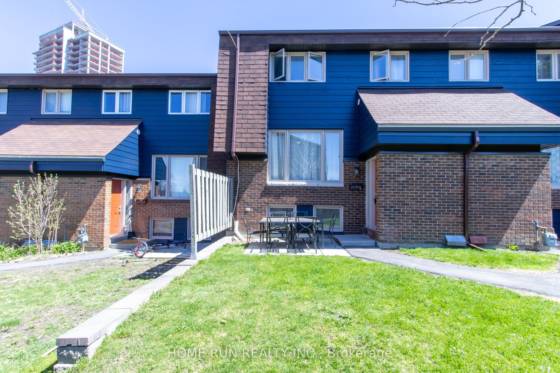 2610 Draper Avenue 22 Property Photo 1