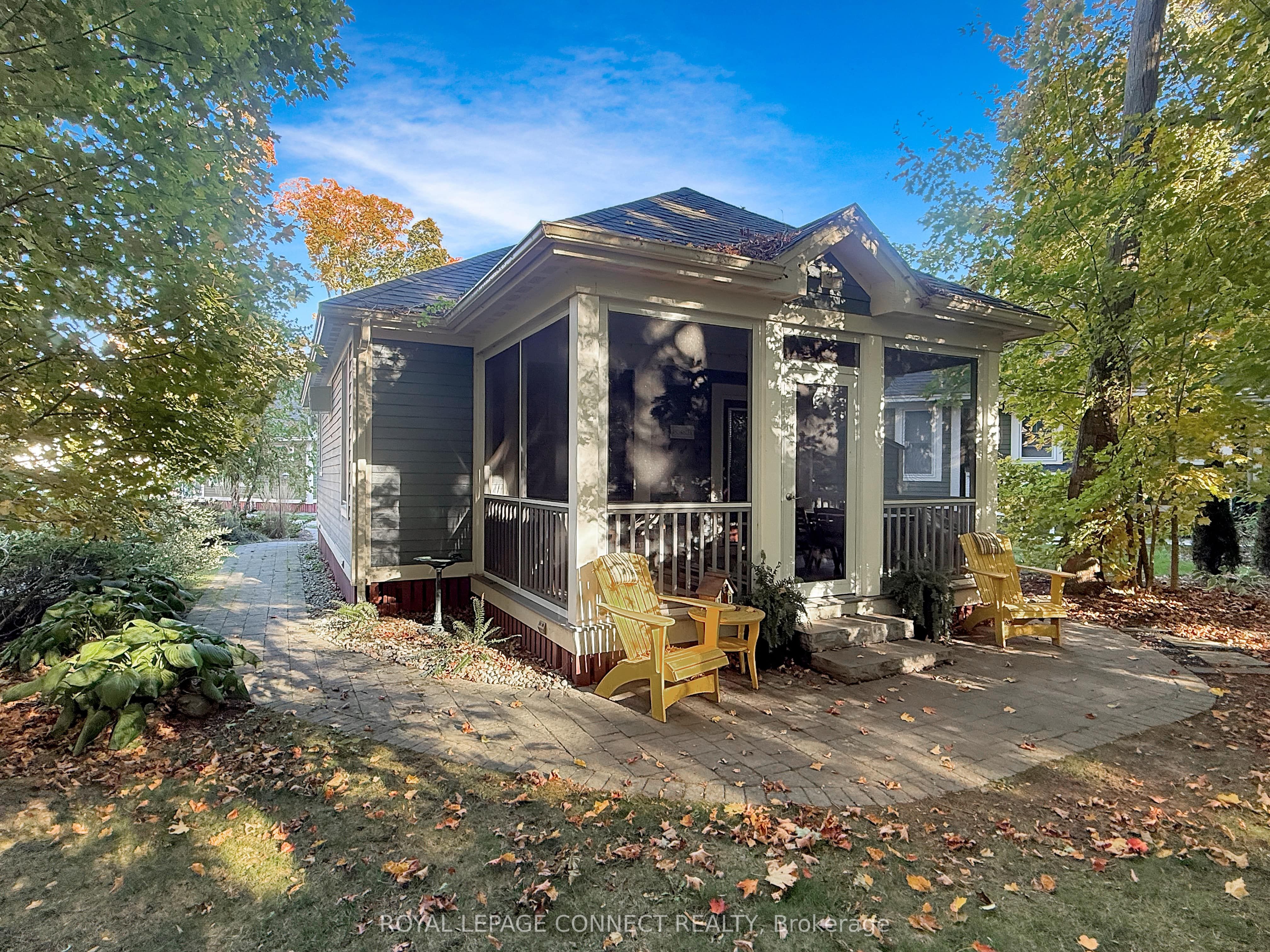 36 Hollow Lane 201 Property Photo 1