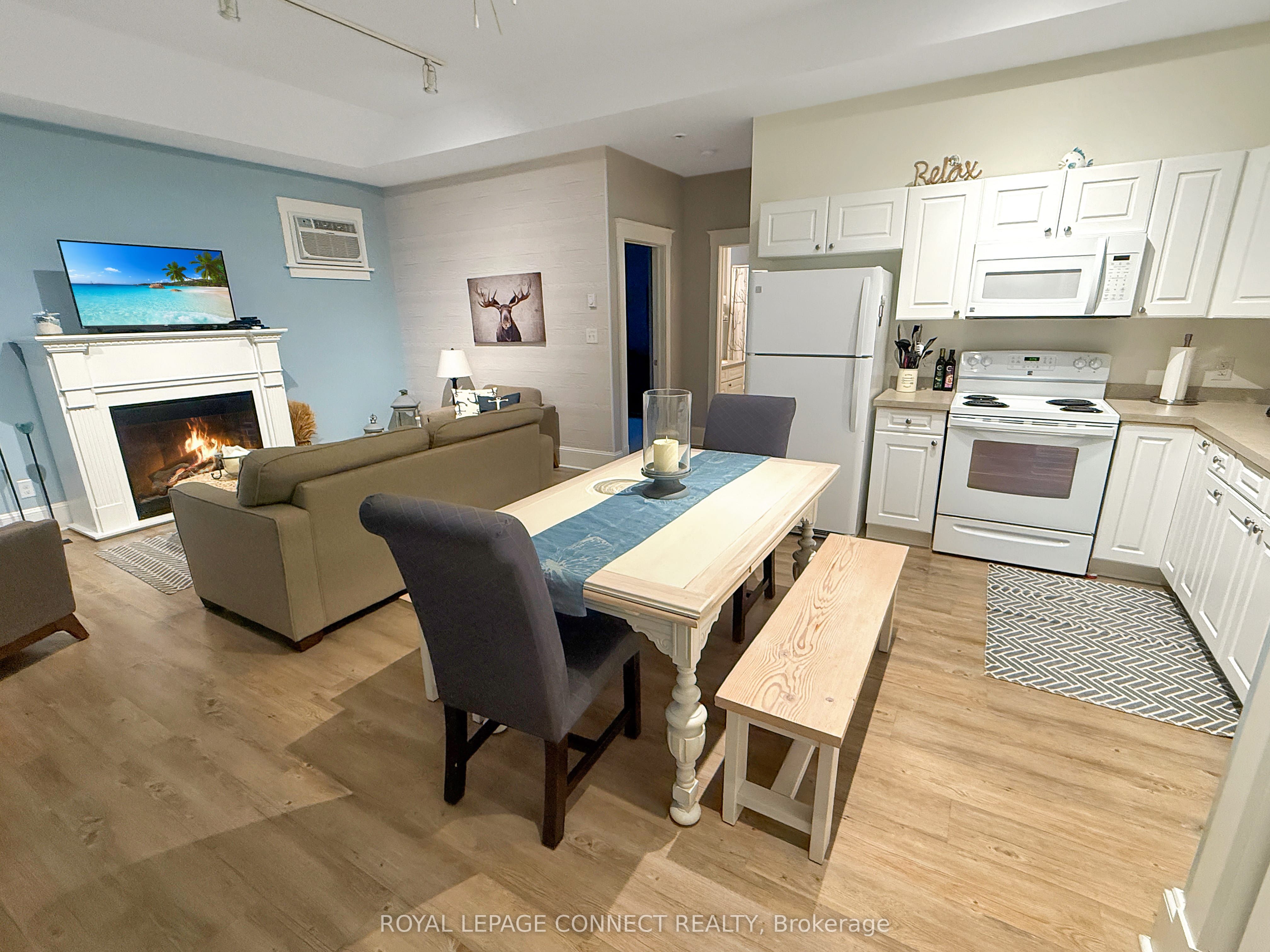 36 Hollow Lane 201 Property Photo 15