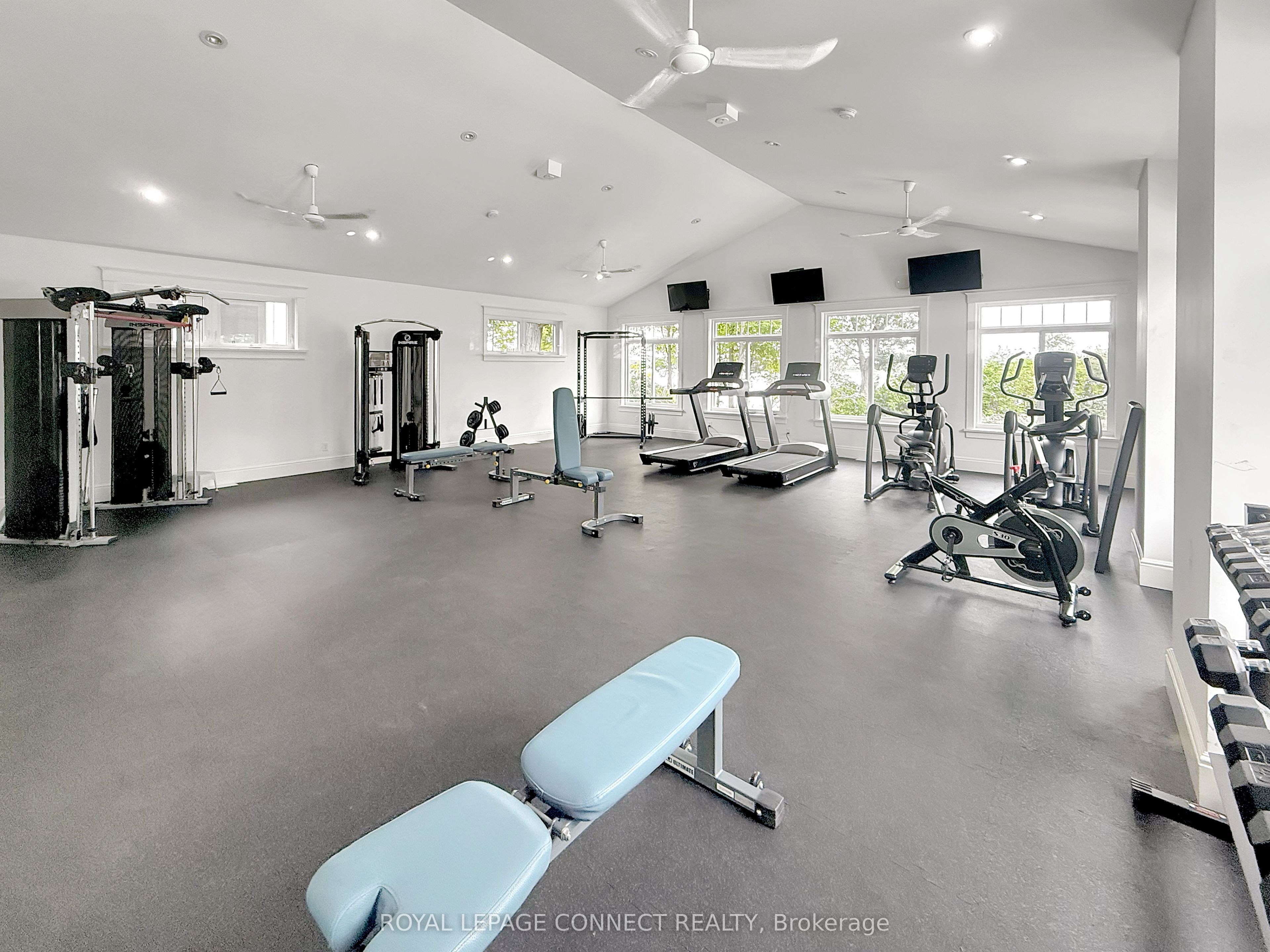 36 Hollow Lane 201 Property Photo 30