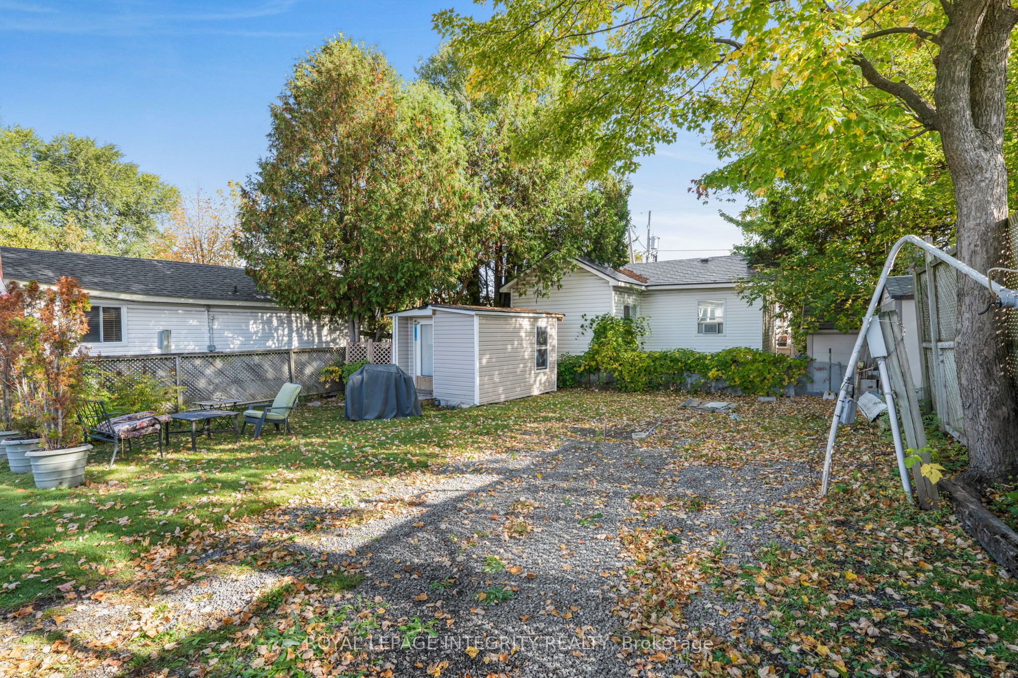 3535 St Joseph Boulevard W Property Photo 1