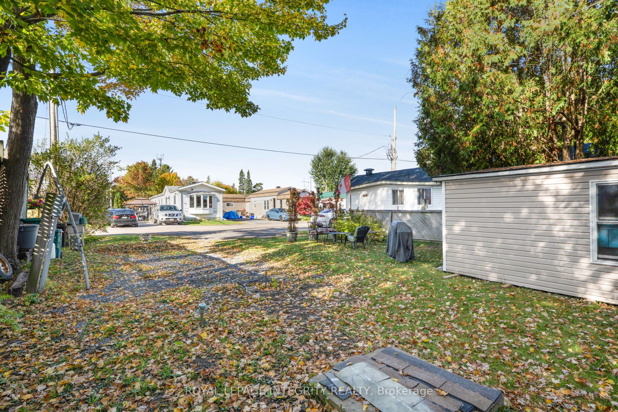 3535 St Joseph Boulevard W Property Photo 3