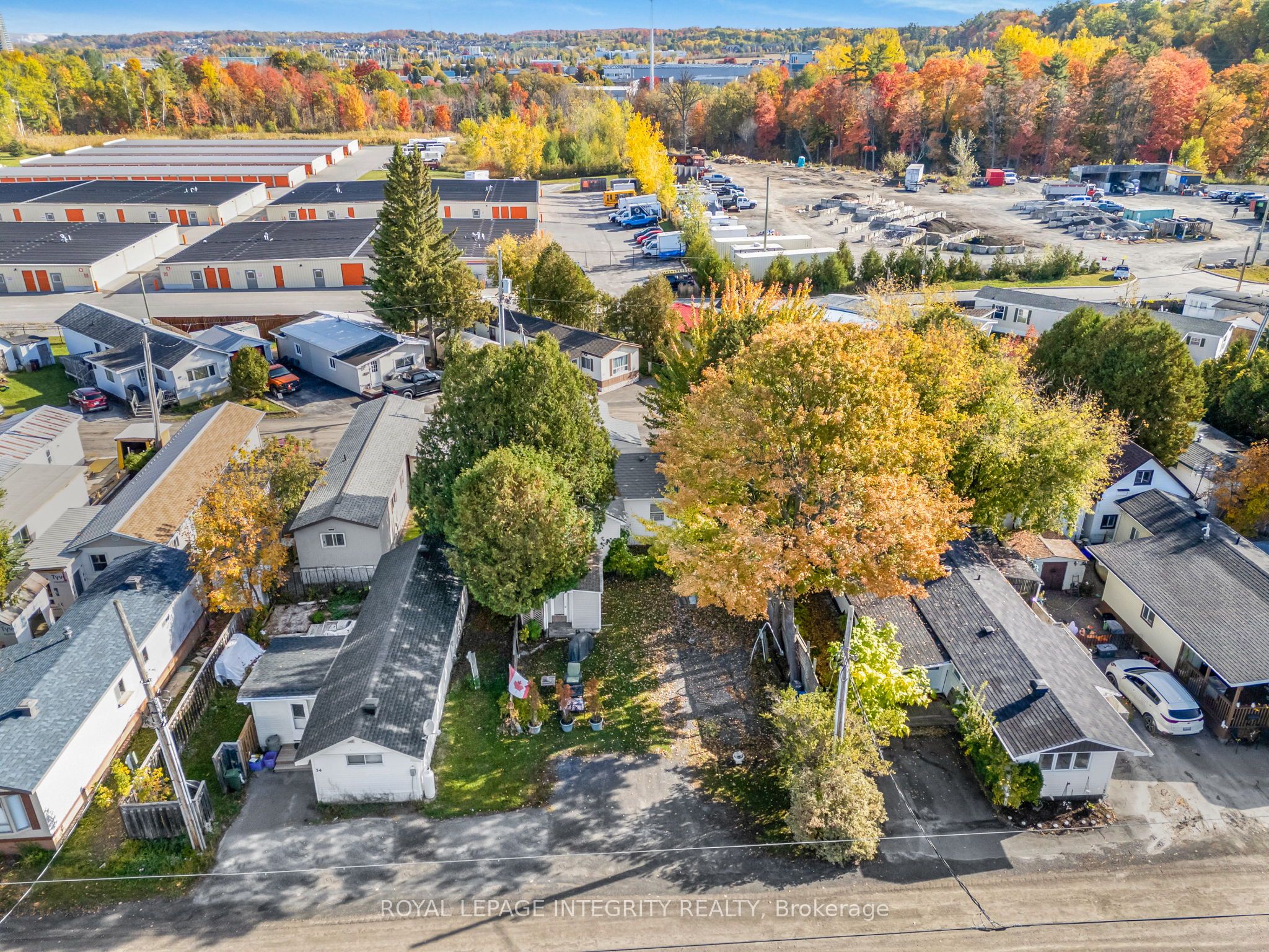 3535 St Joseph Boulevard W Property Photo 5