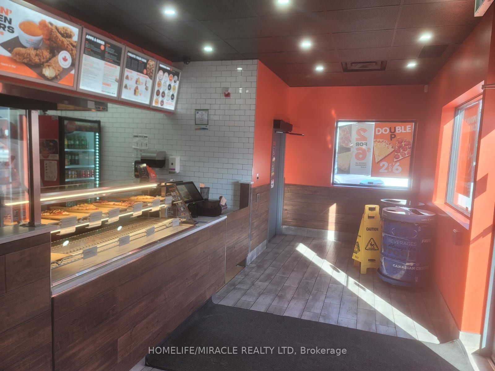 297 Scott Street Property Photo 2