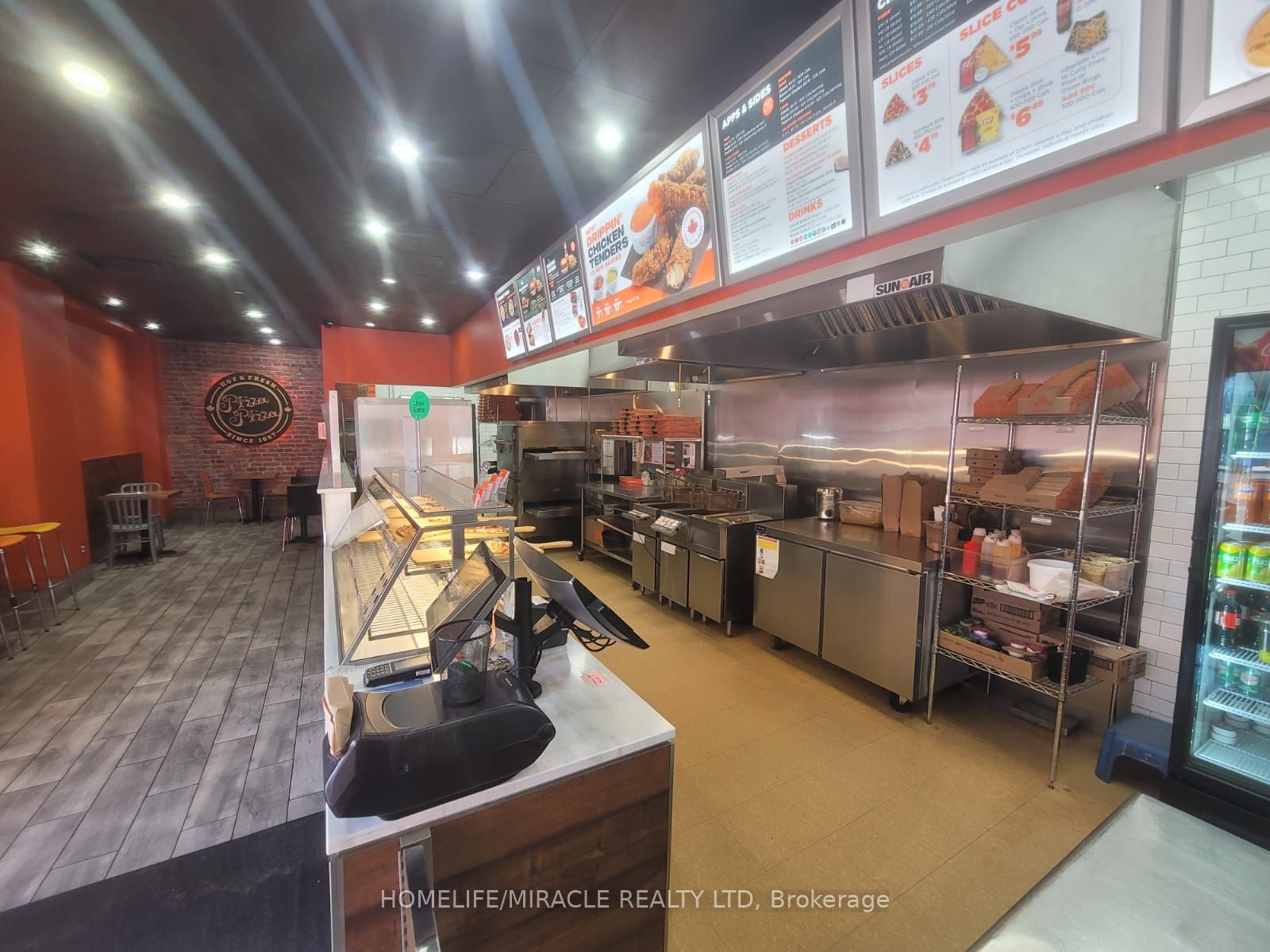 297 Scott Street Property Photo 4