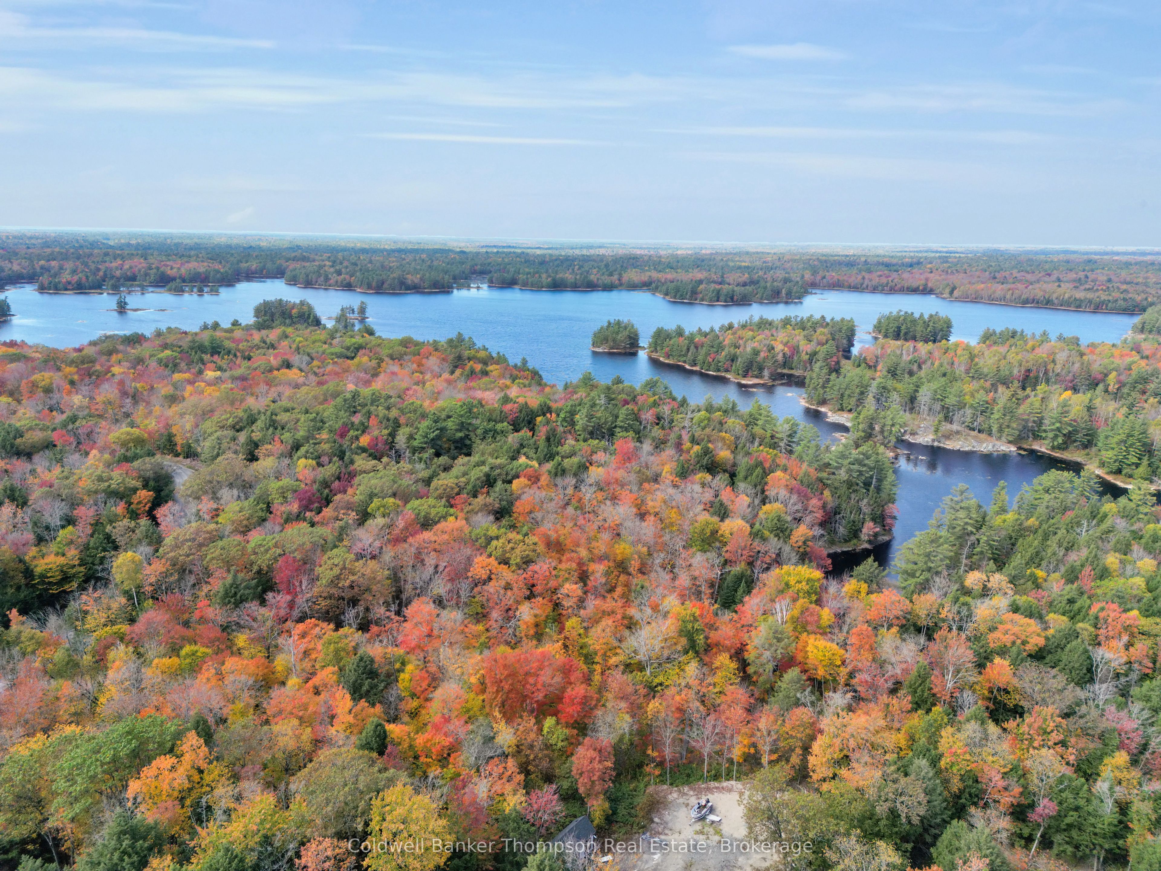 89 Lake Haven Dr Property Photo 1