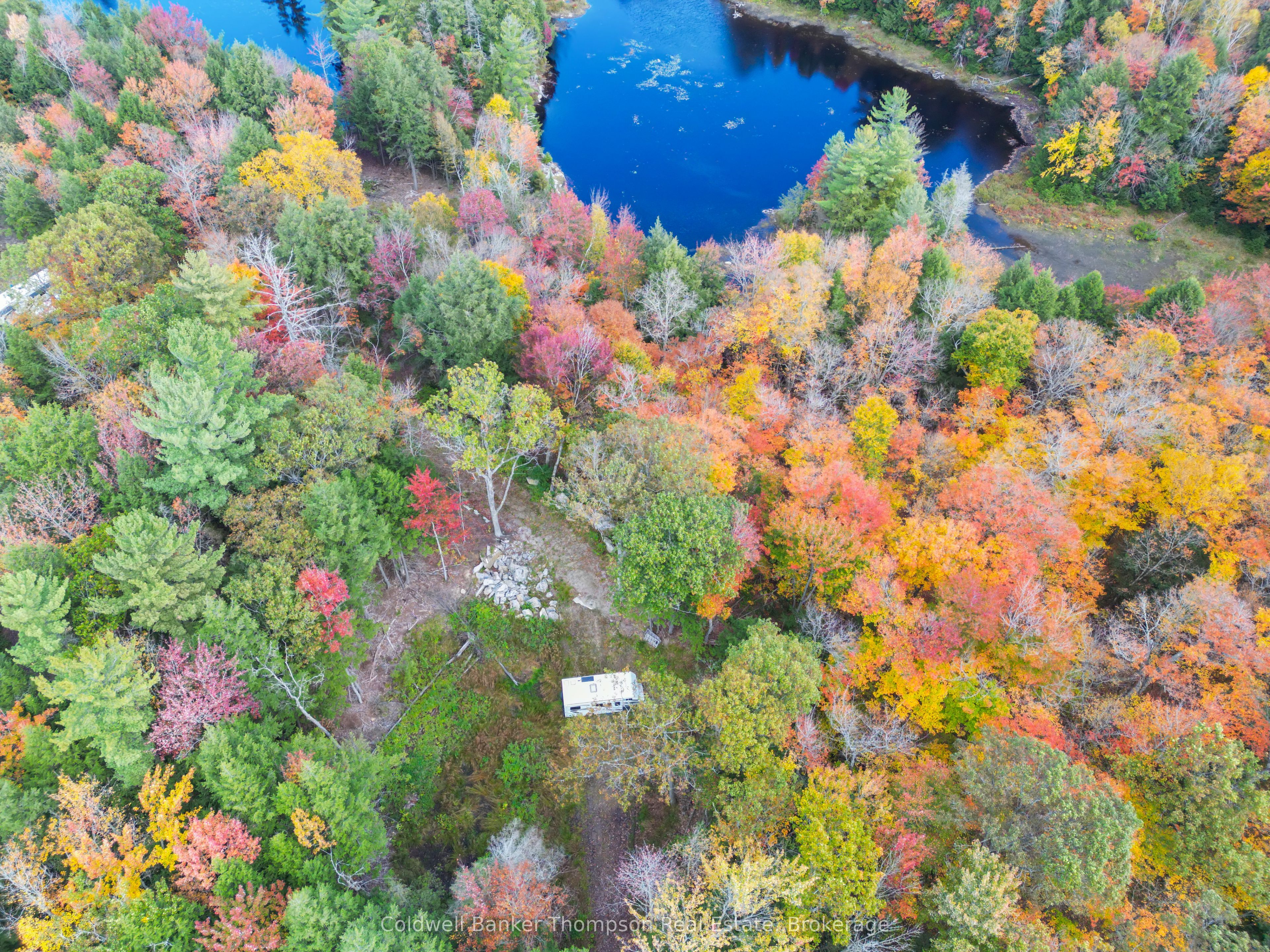 89 Lake Haven Dr Property Photo 4