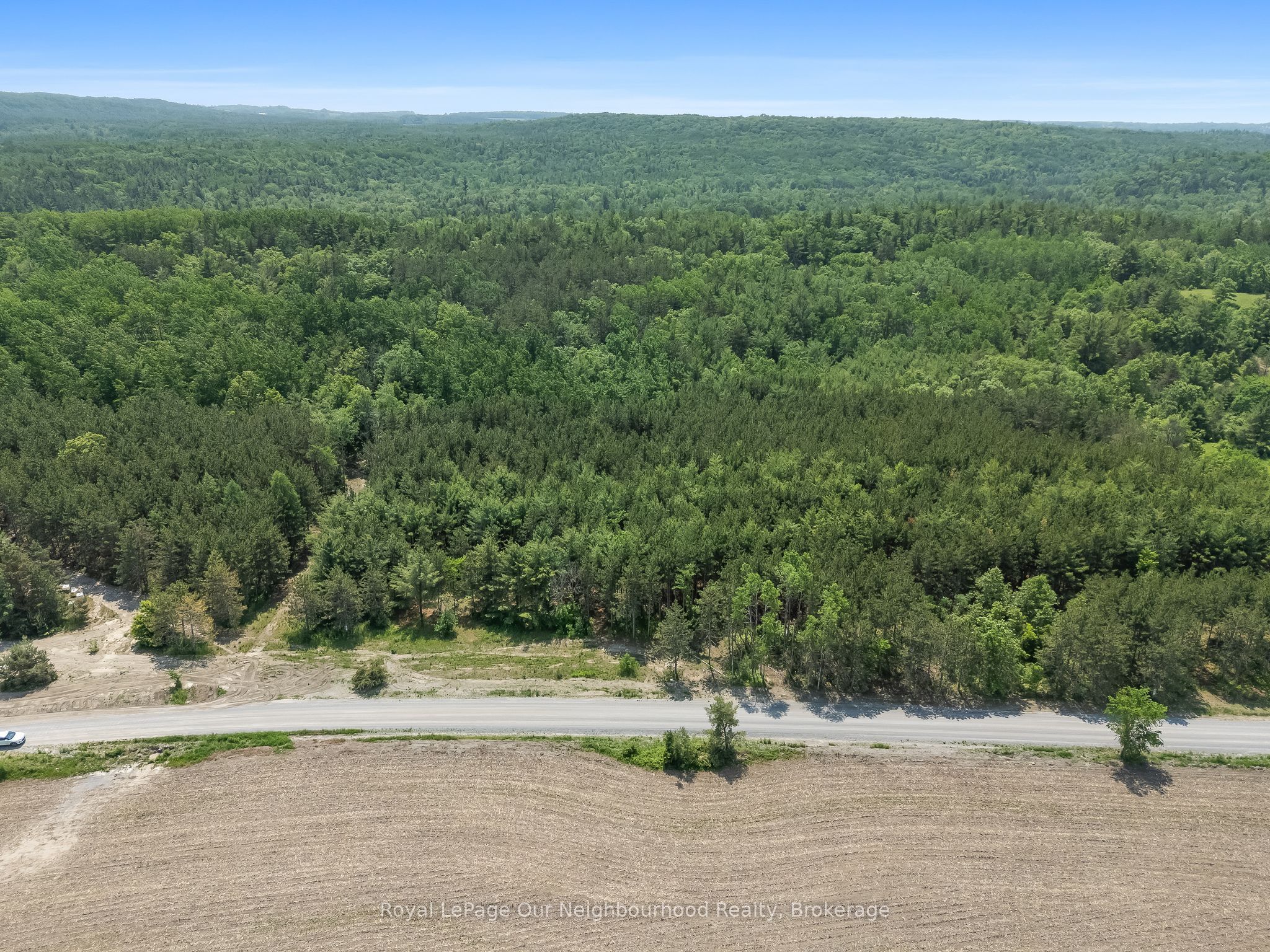 00 Pinewood School Road Property Photo 4