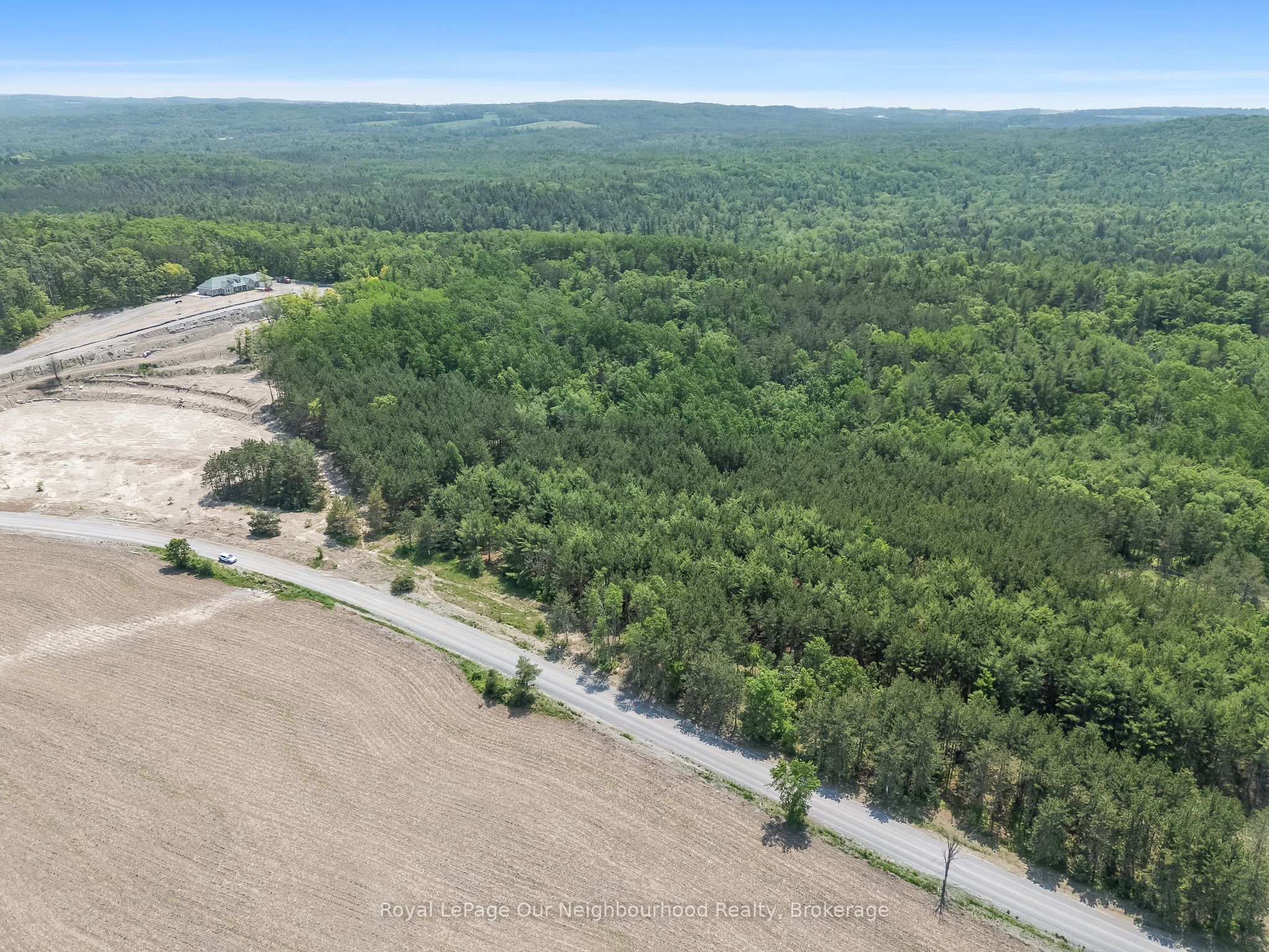 00 Pinewood School Road Property Photo 6