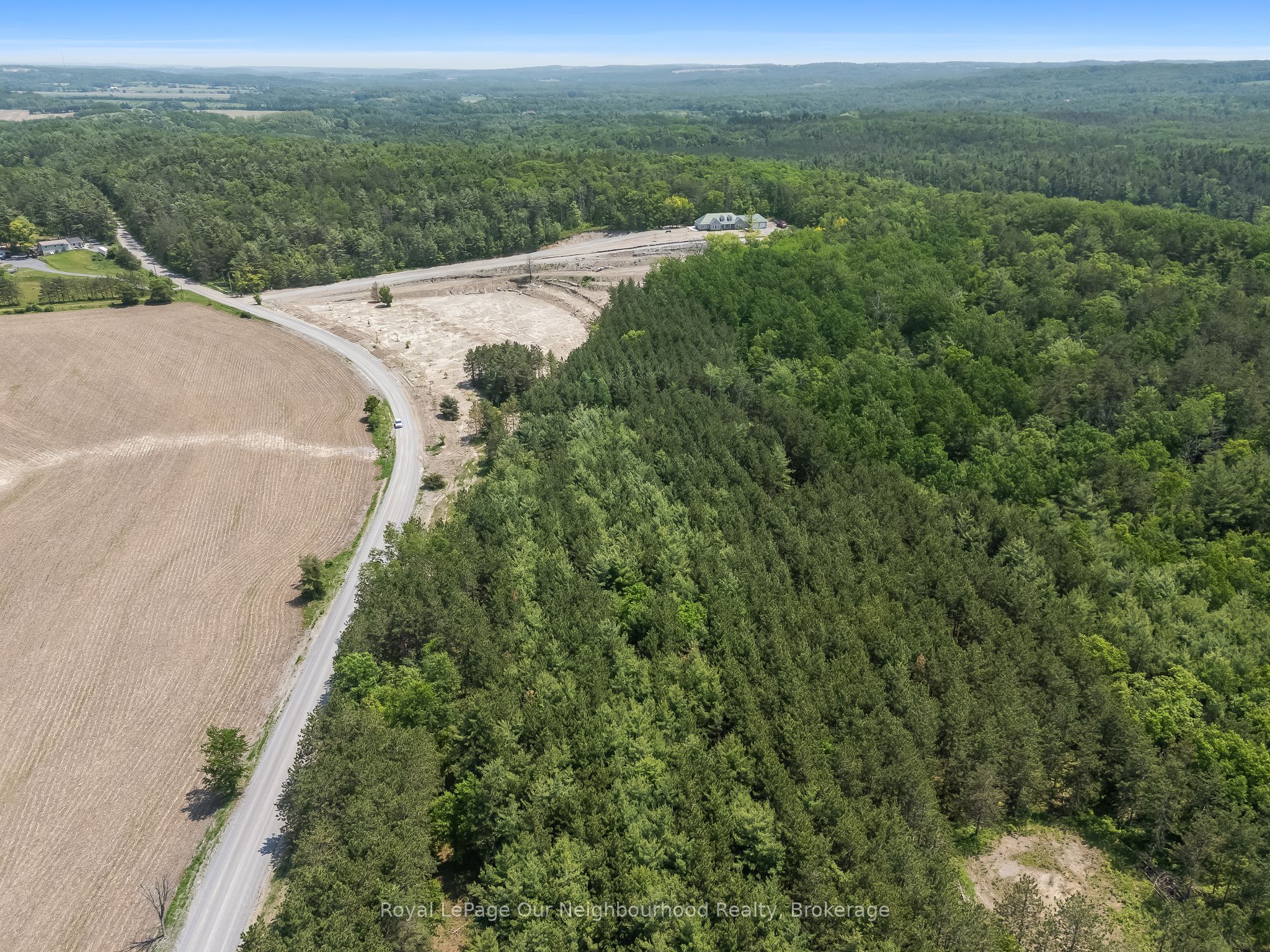 00 Pinewood School Road Property Photo 7