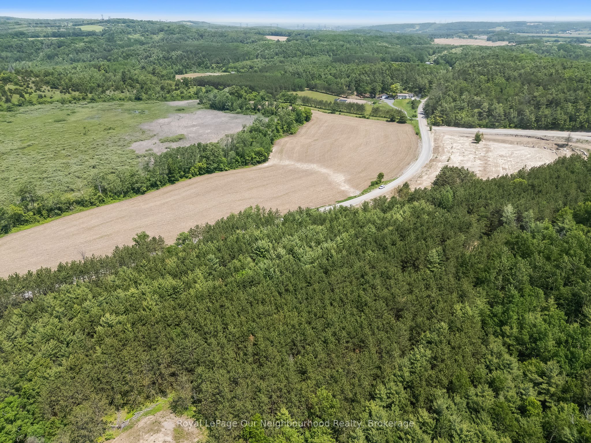 00 Pinewood School Road Property Photo 8