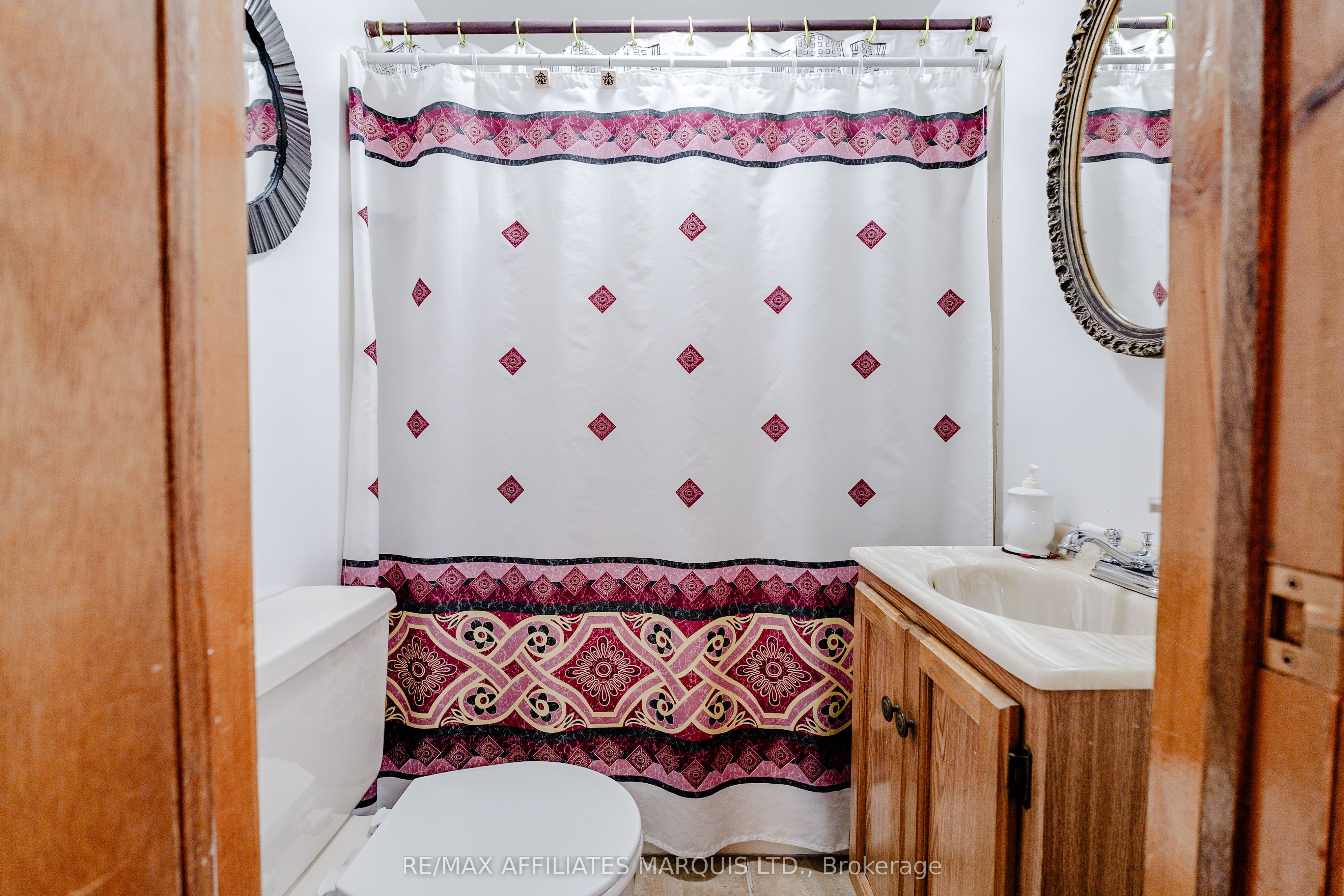 311 Sixth Street E Property Photo 22