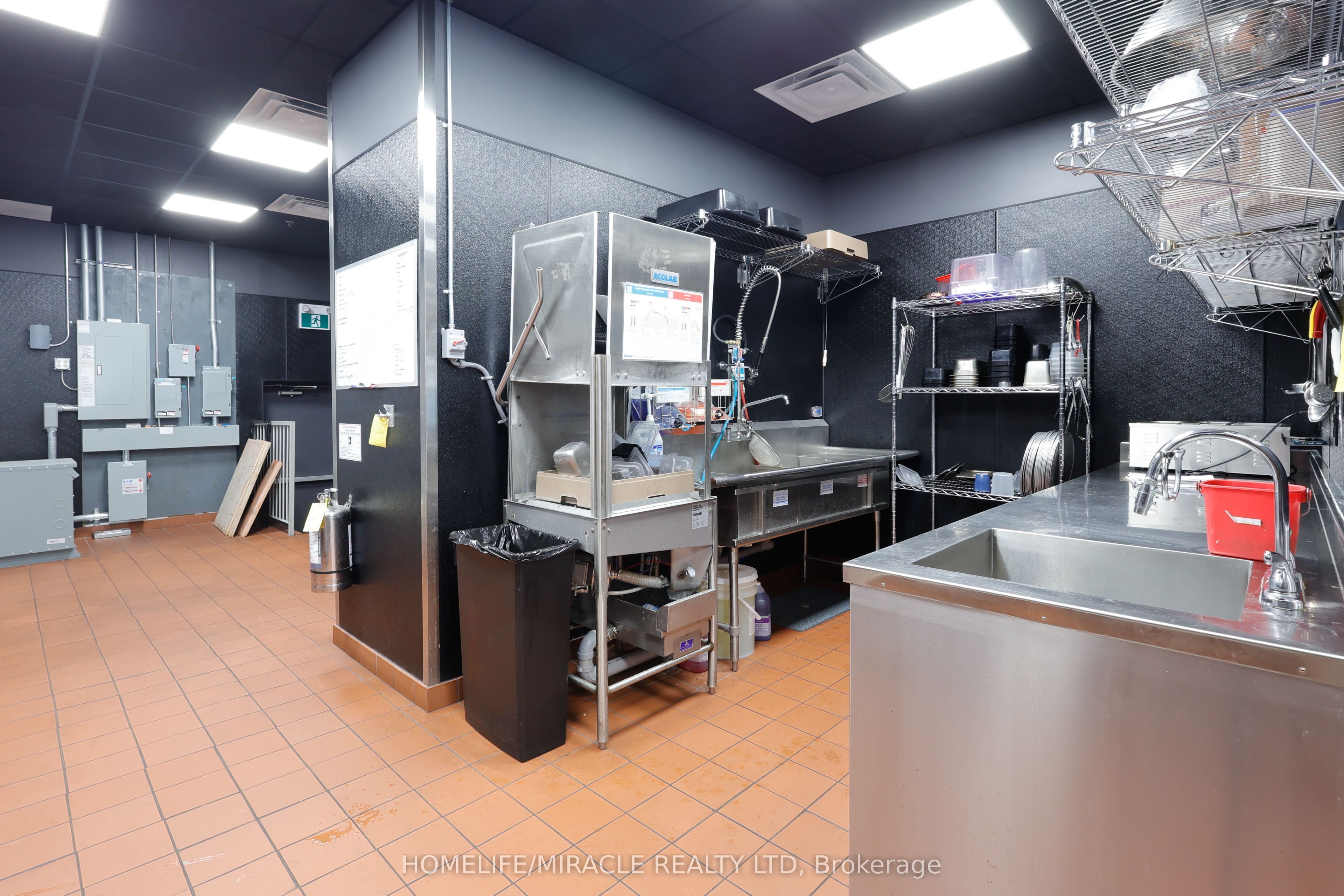 603 Colborne Street E 14 Property Photo 26