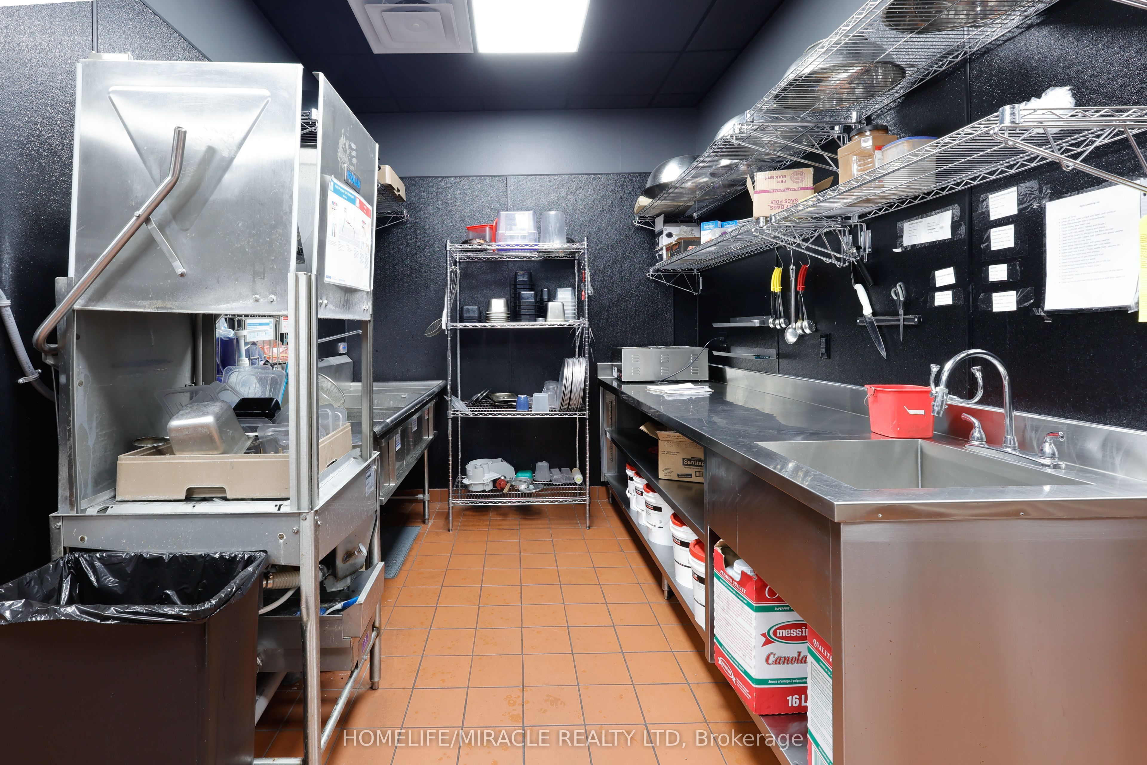 603 Colborne Street E 14 Property Photo 27