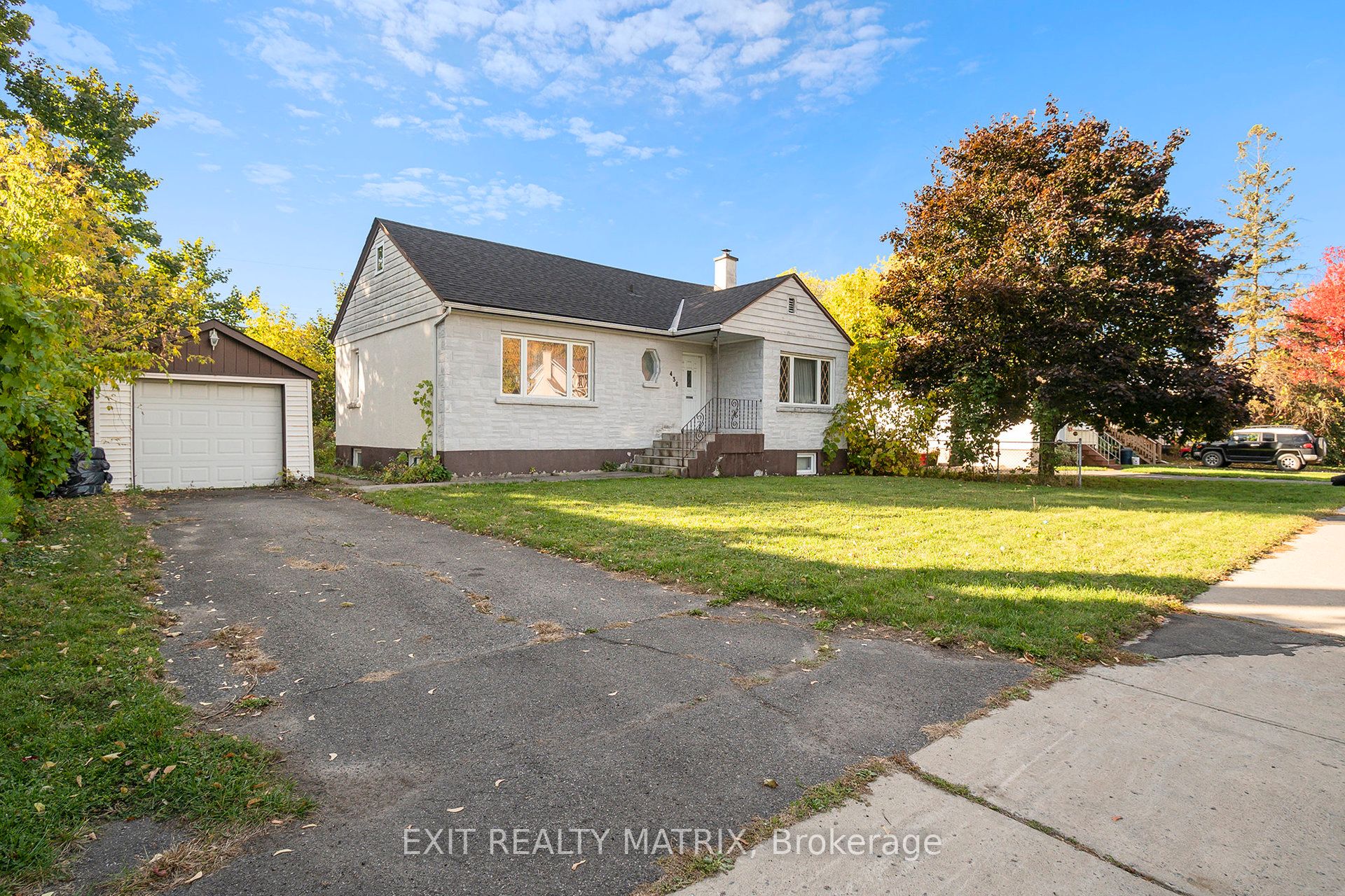 436 Blake Boulevard Property Photo 3