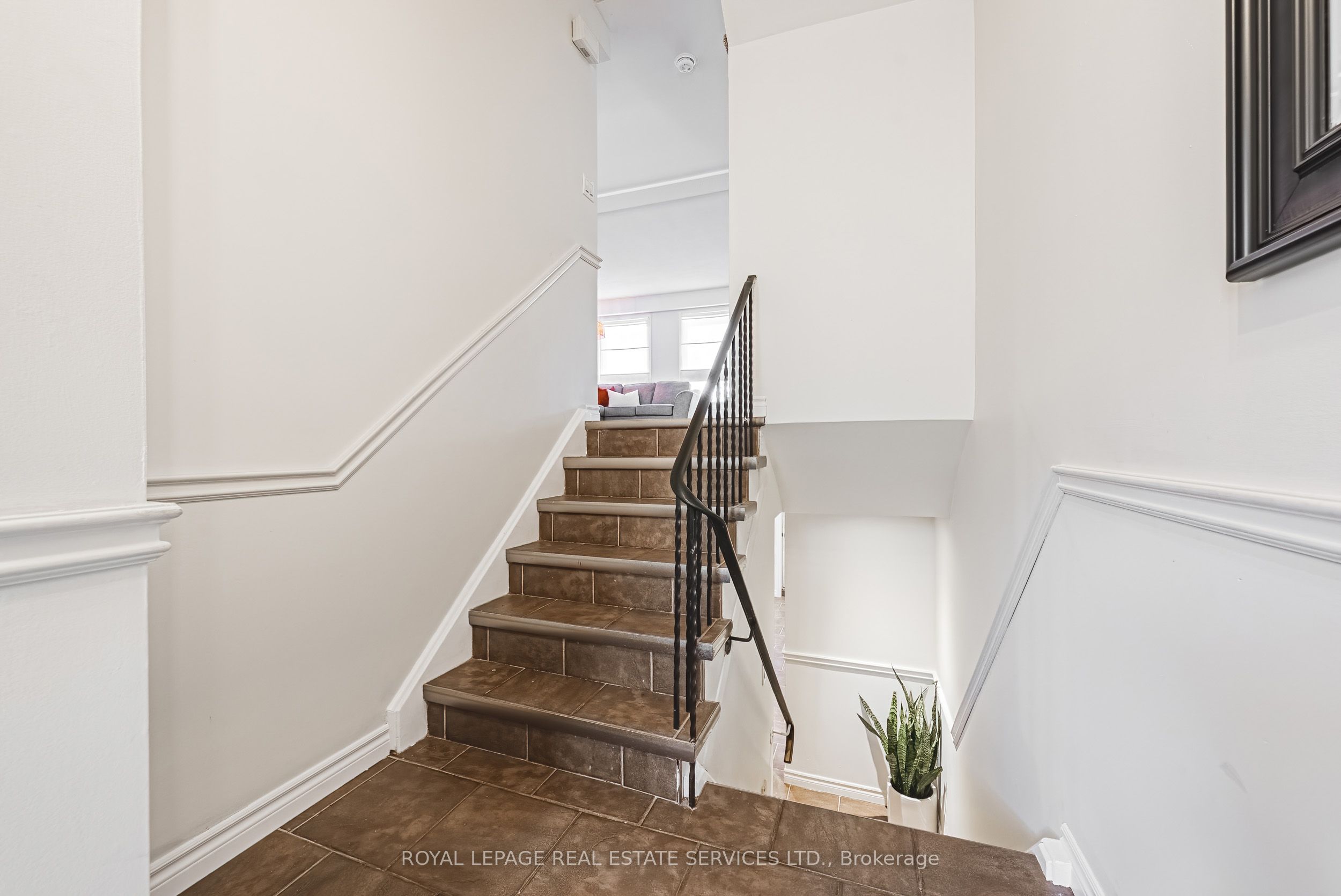 27 Melanie Crescent Property Photo 5