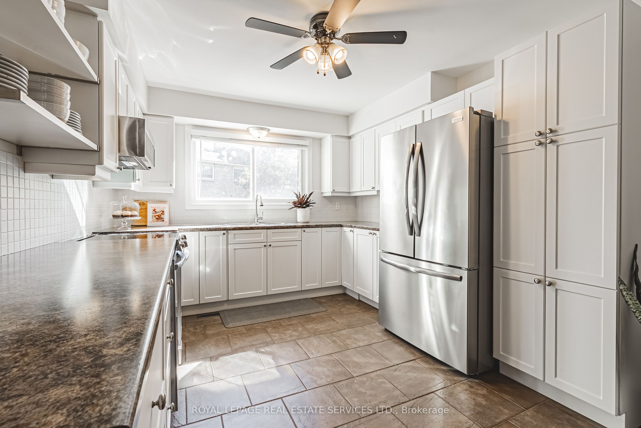 27 Melanie Crescent Property Photo 11