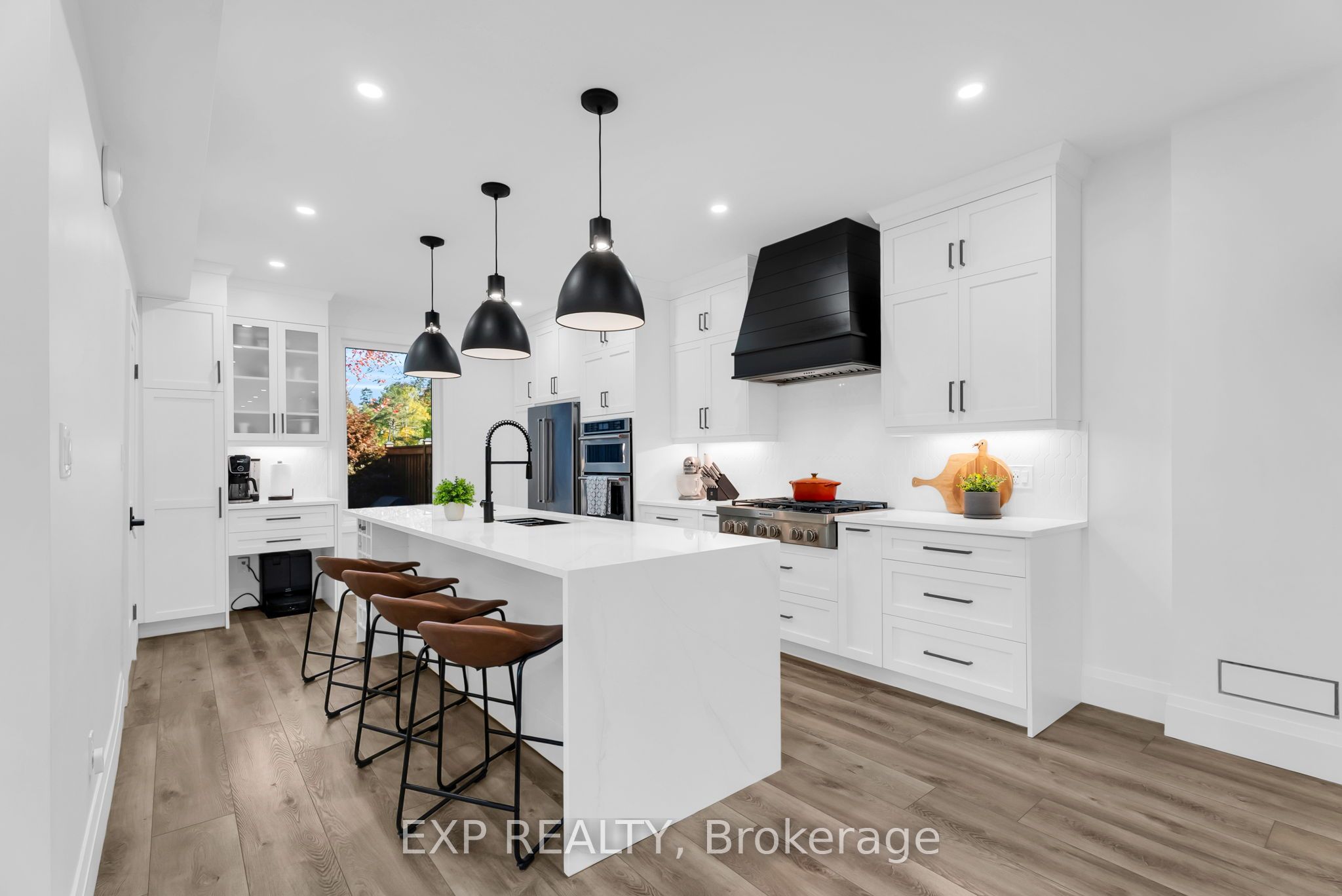 28 Elliott Street Property Photo 1