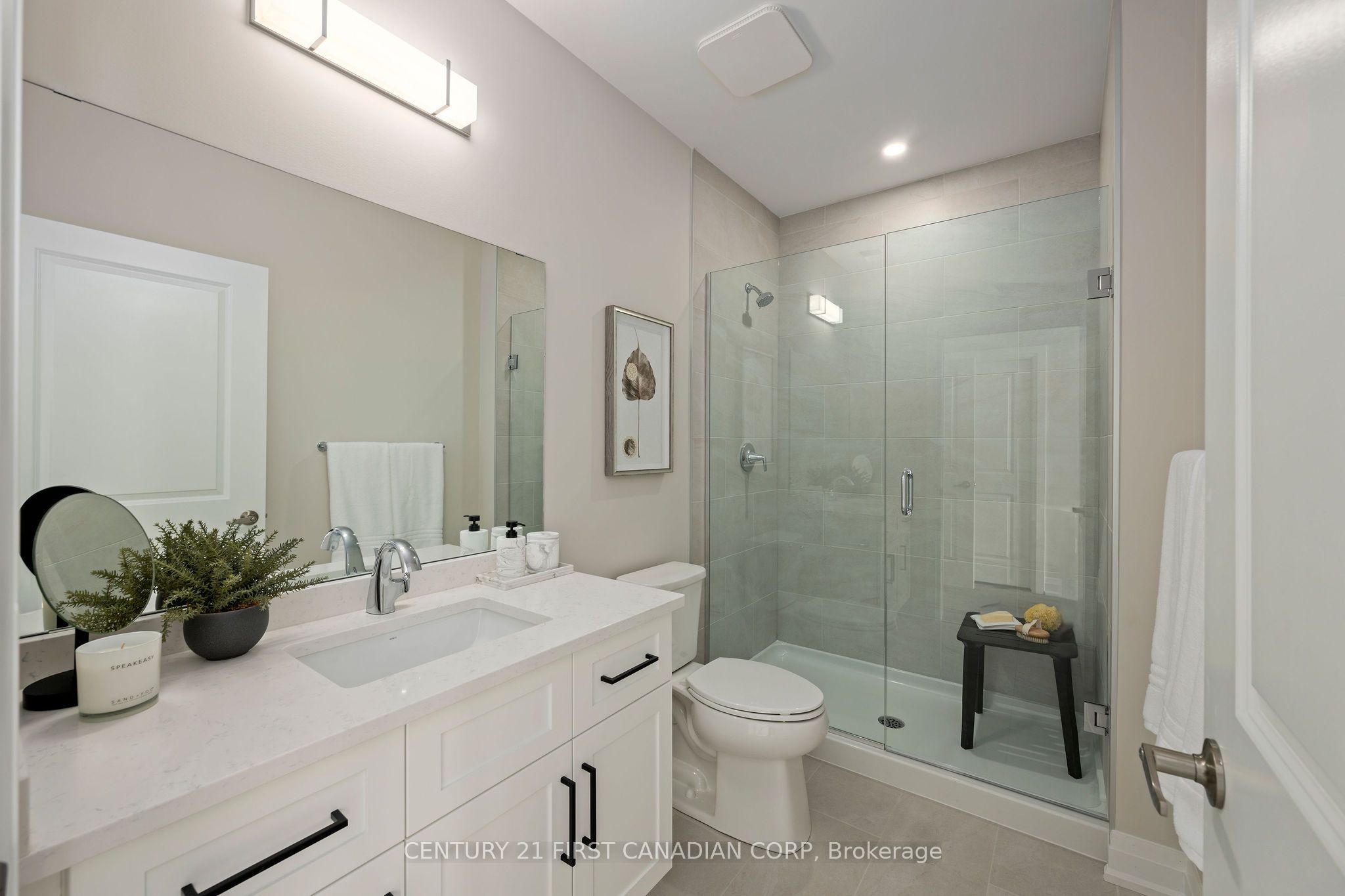 4286 E King Street 903 Property Photo 12