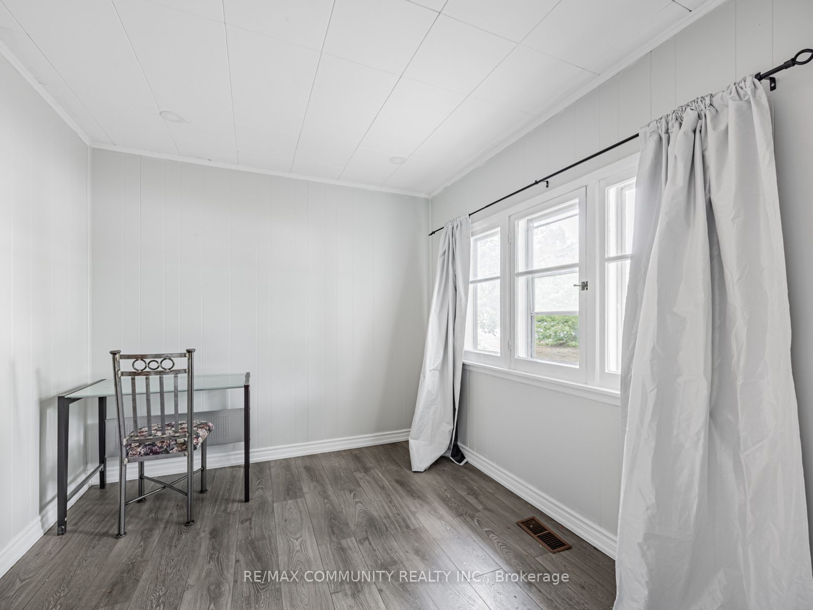 36 North Street Property Photo 6