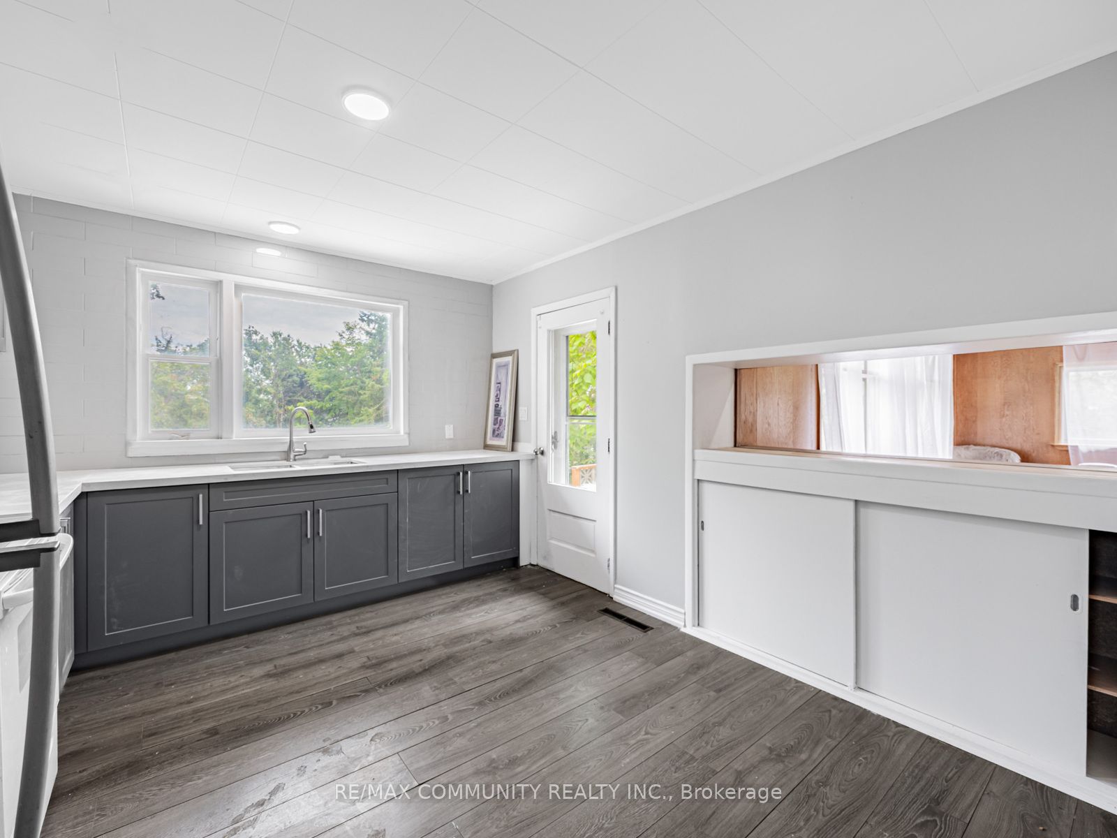 36 North Street Property Photo 8