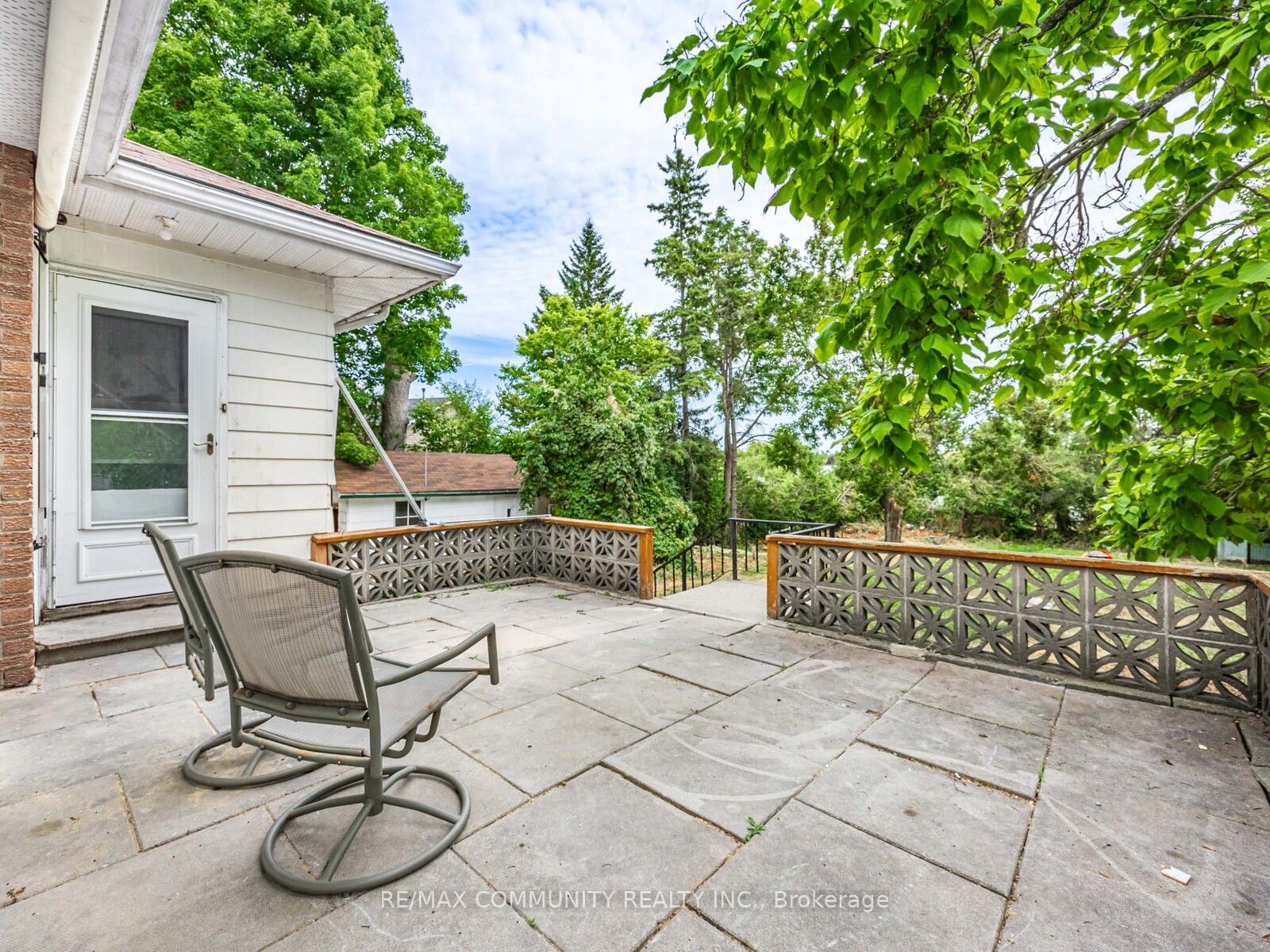 36 North Street Property Photo 23