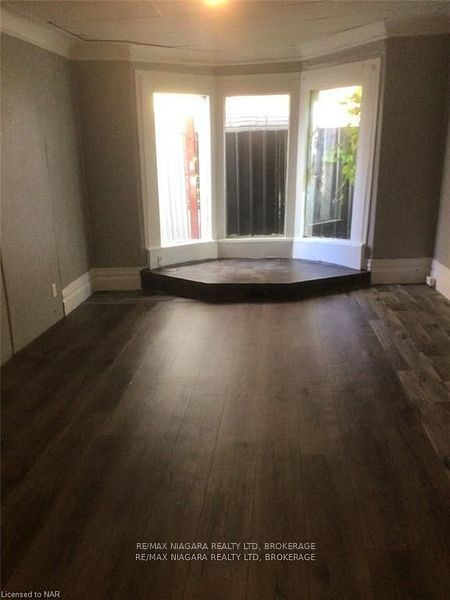 4541 Crysler Avenue Property Photo 6