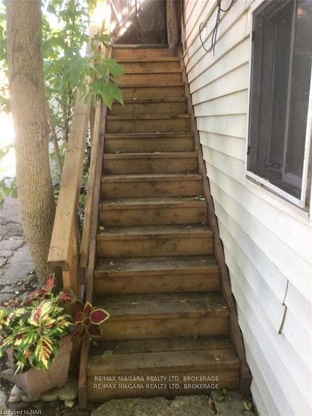 4541 Crysler Avenue Property Photo 11