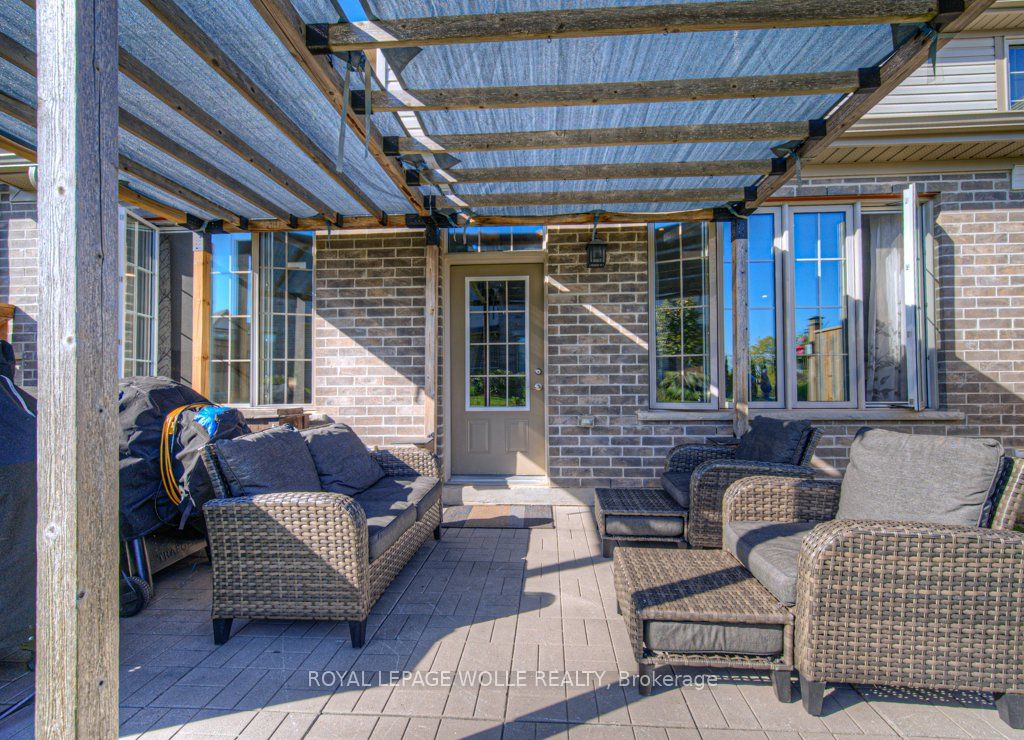 286 Tall Grass Crescent Property Photo 40