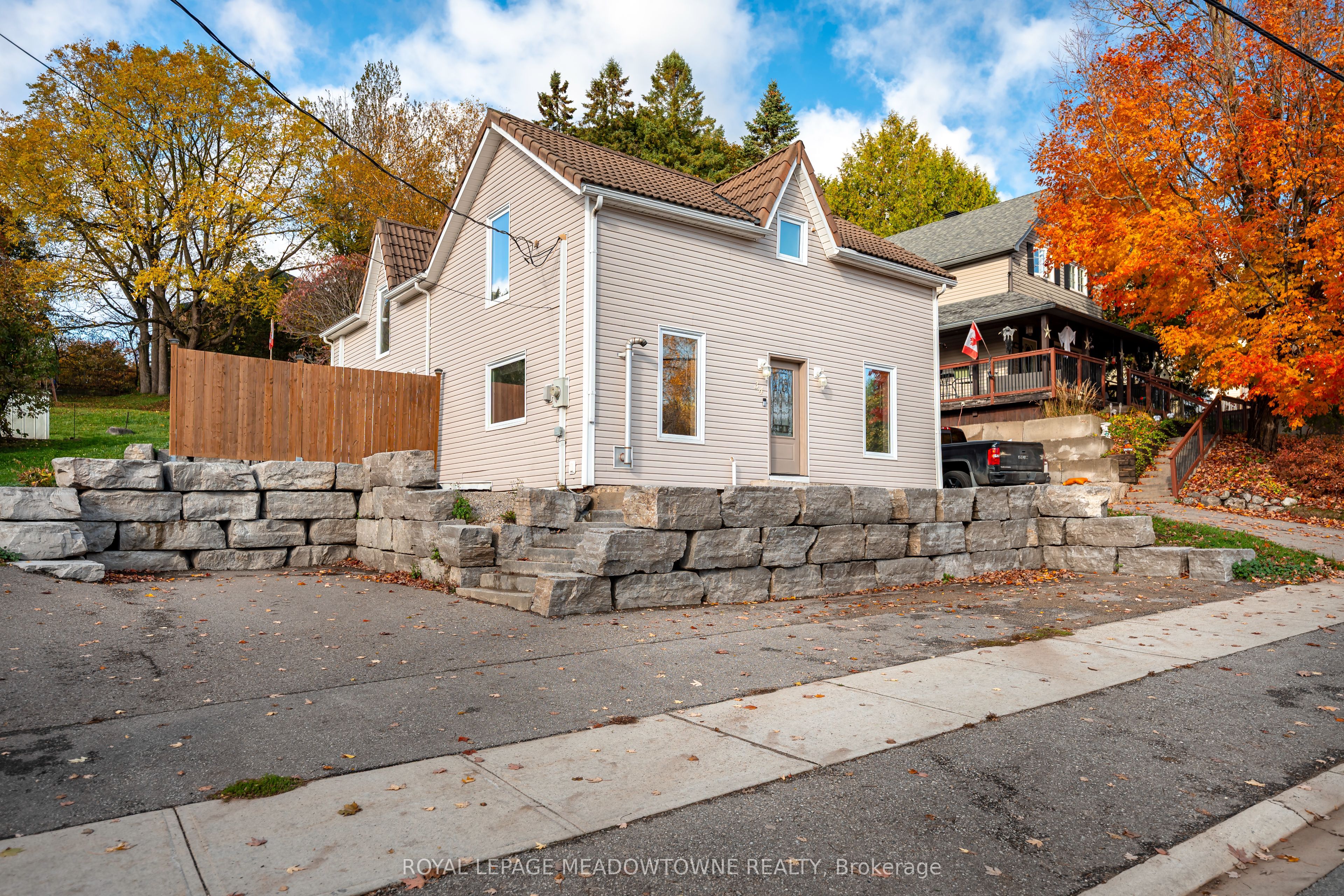 34 Crozier Street Property Photo 1