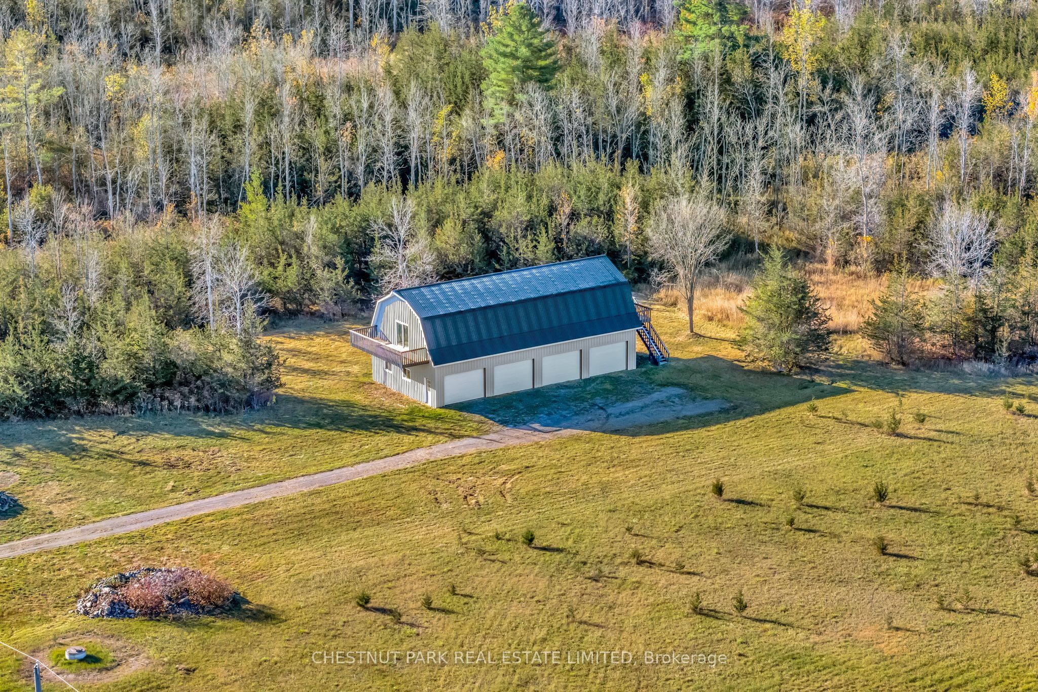 101 Foster Road Property Photo 5